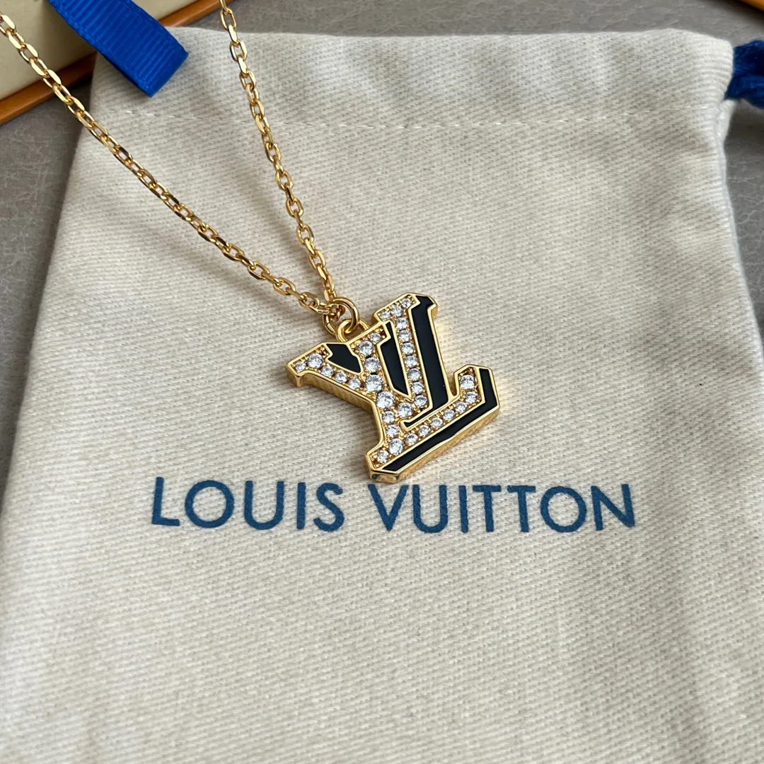 Бижутерия Louis Vuitton 225104