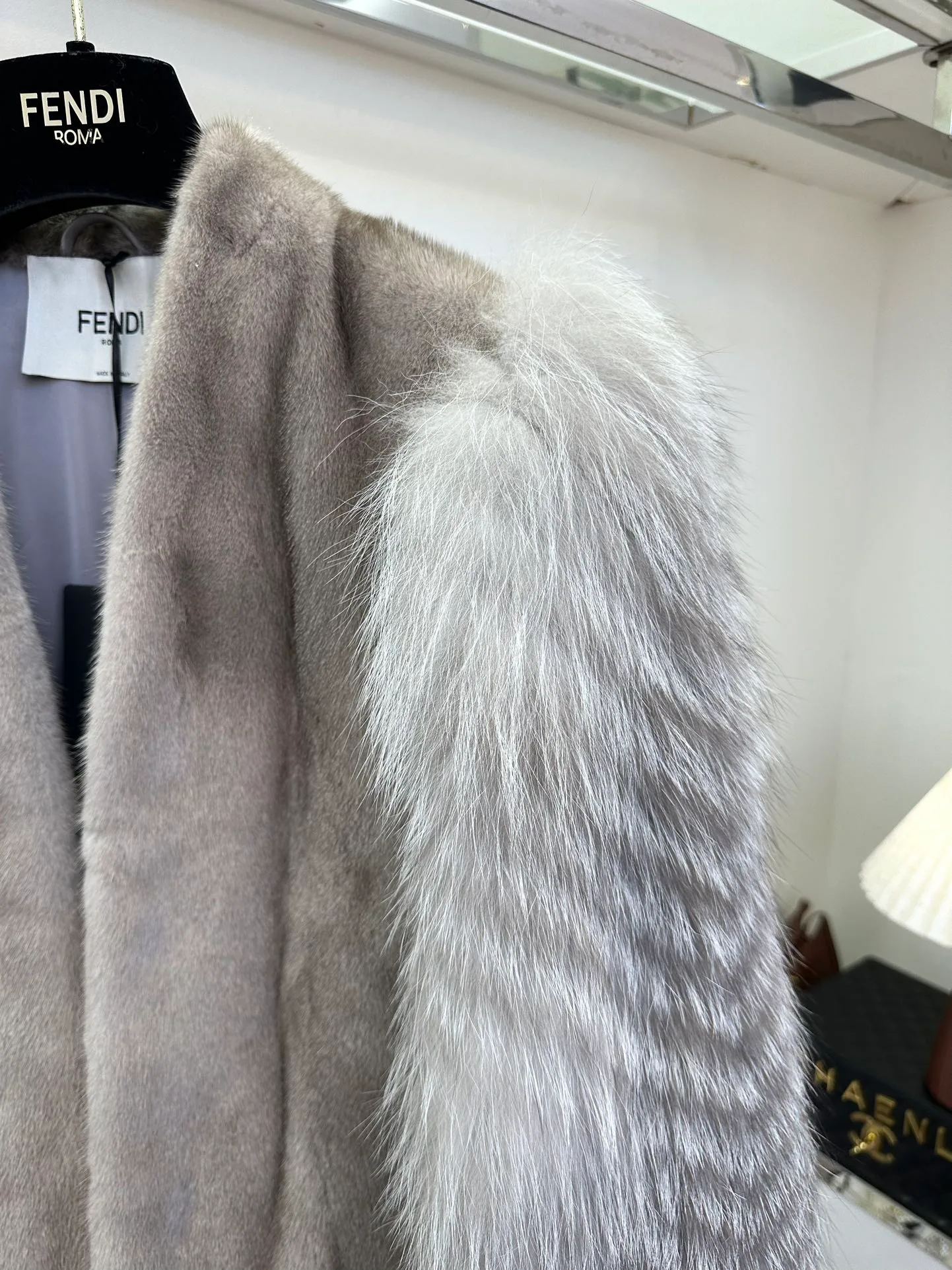 Шубы Женские Fendi 990618