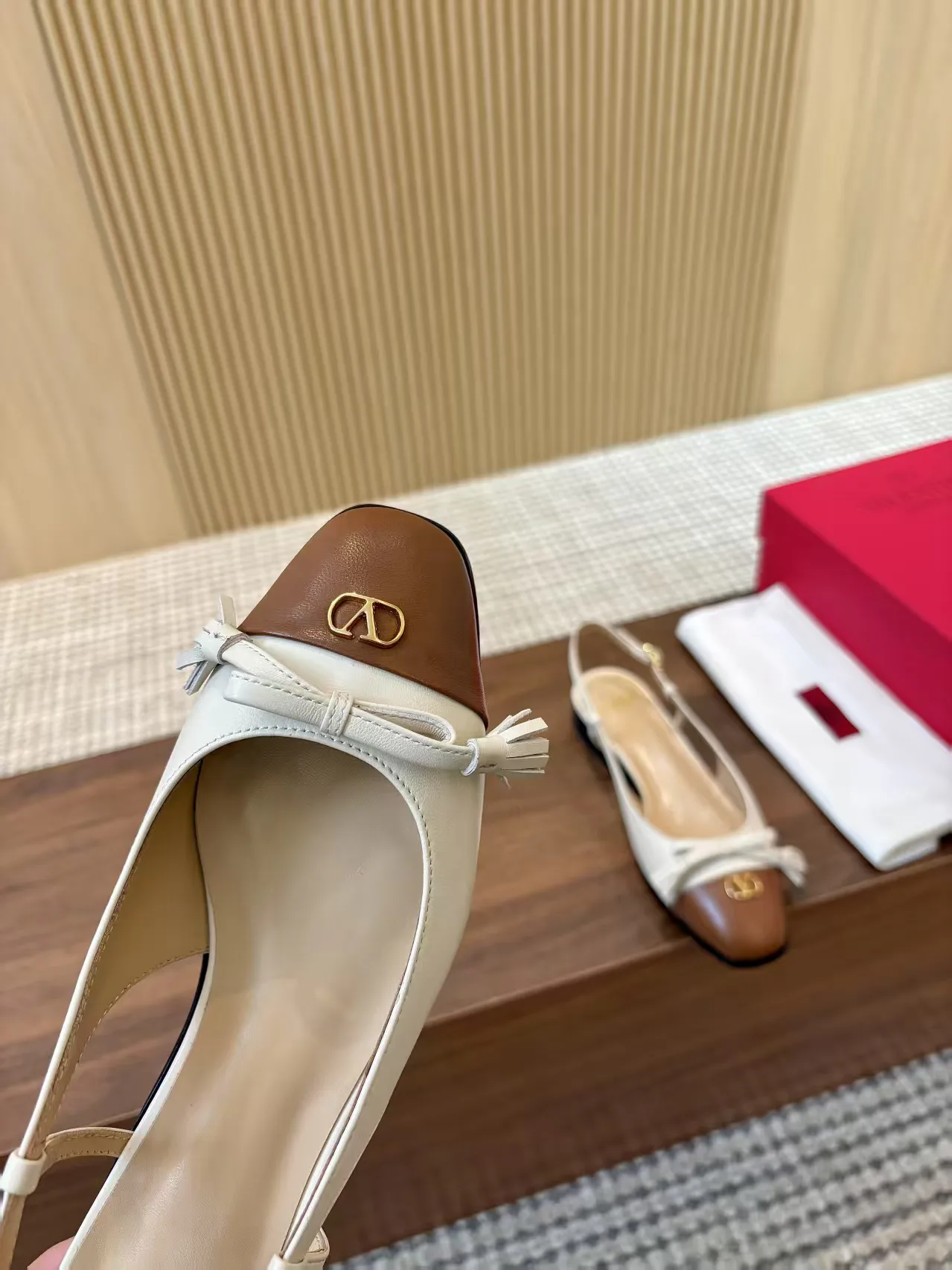 Босоножки Женские Valentino 11490633