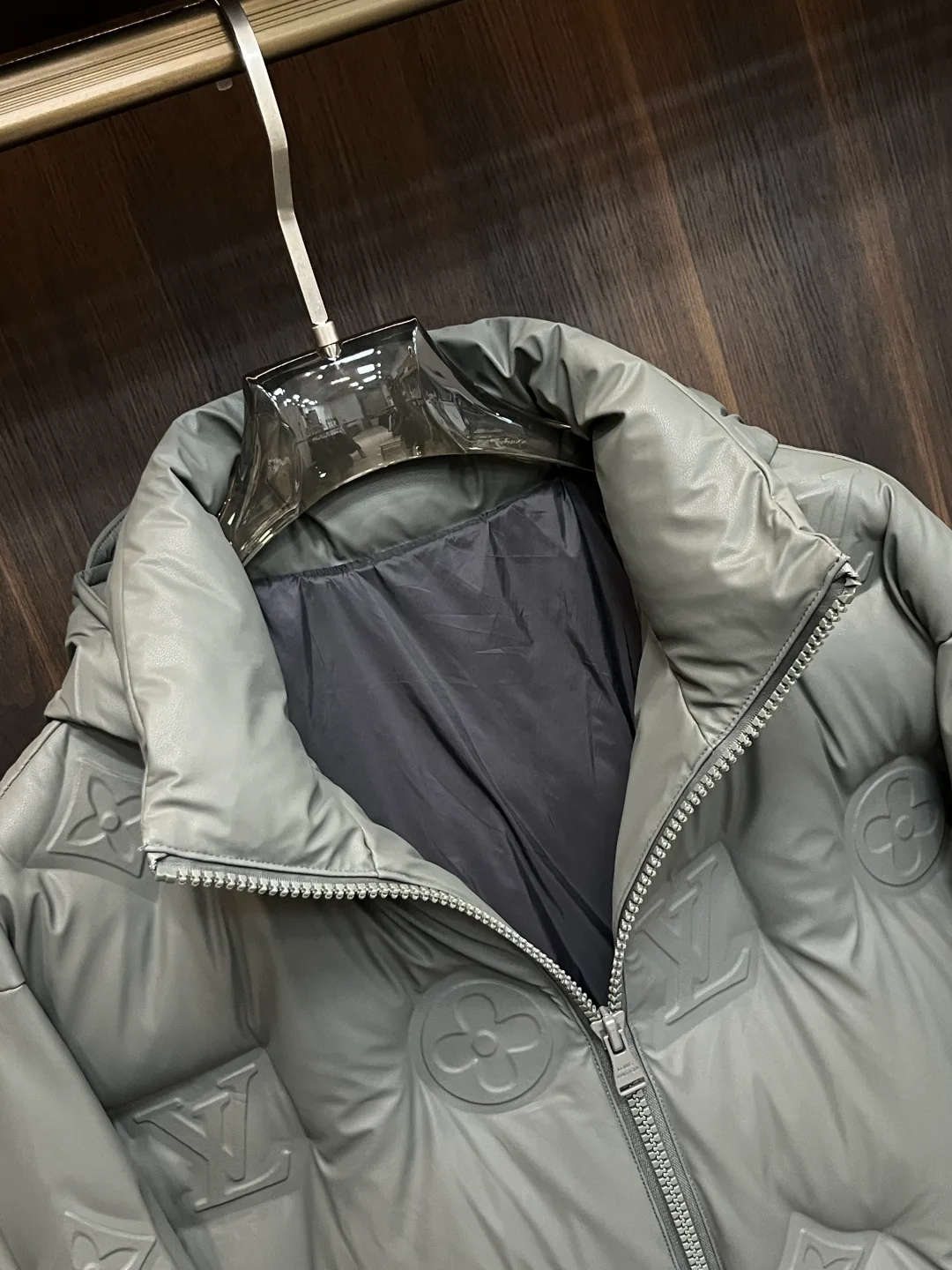 Куртки И Пуховики Мужские Louis Vuitton 381765