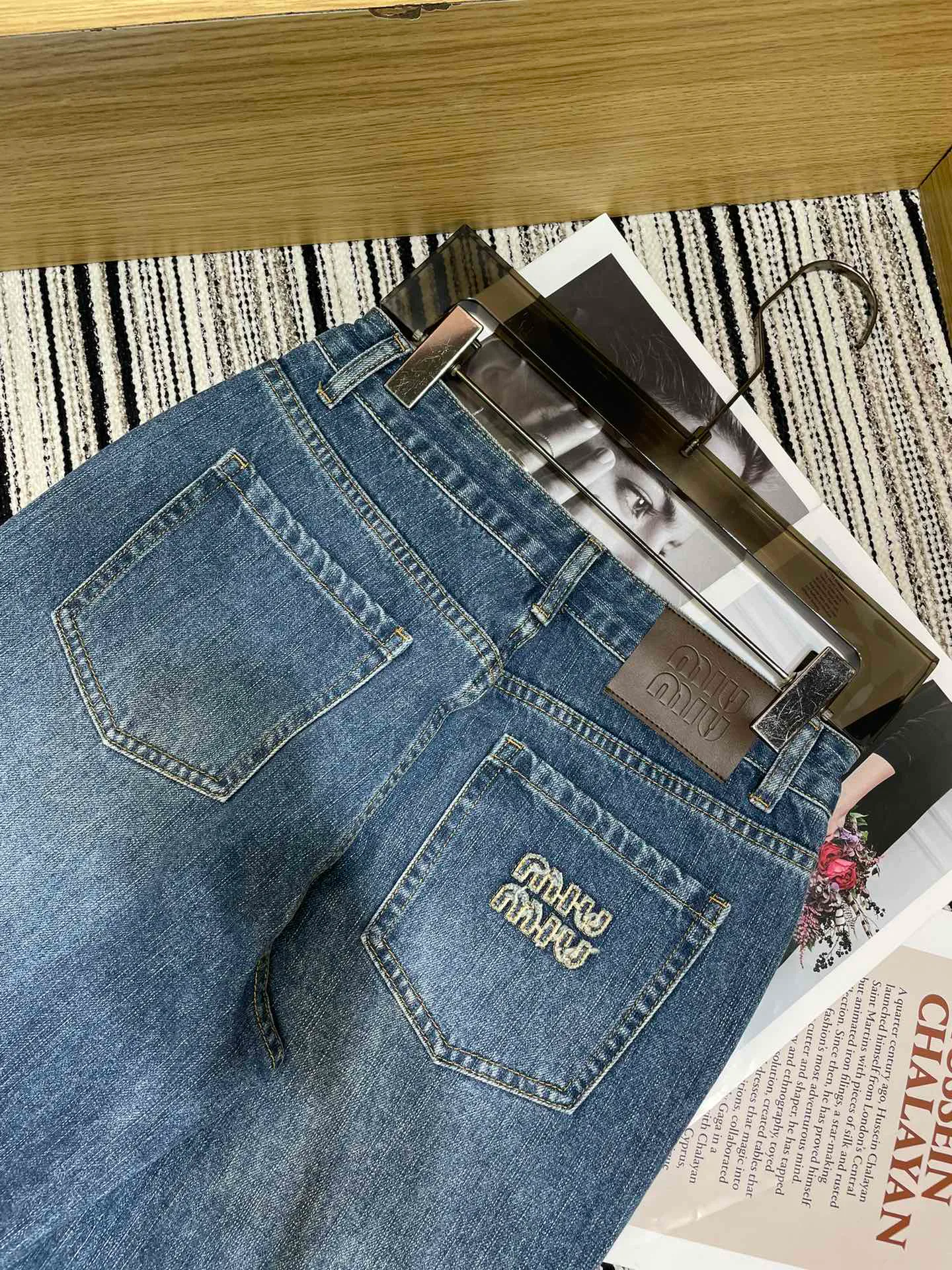 Джинсы Женские Miu Miu 18735089