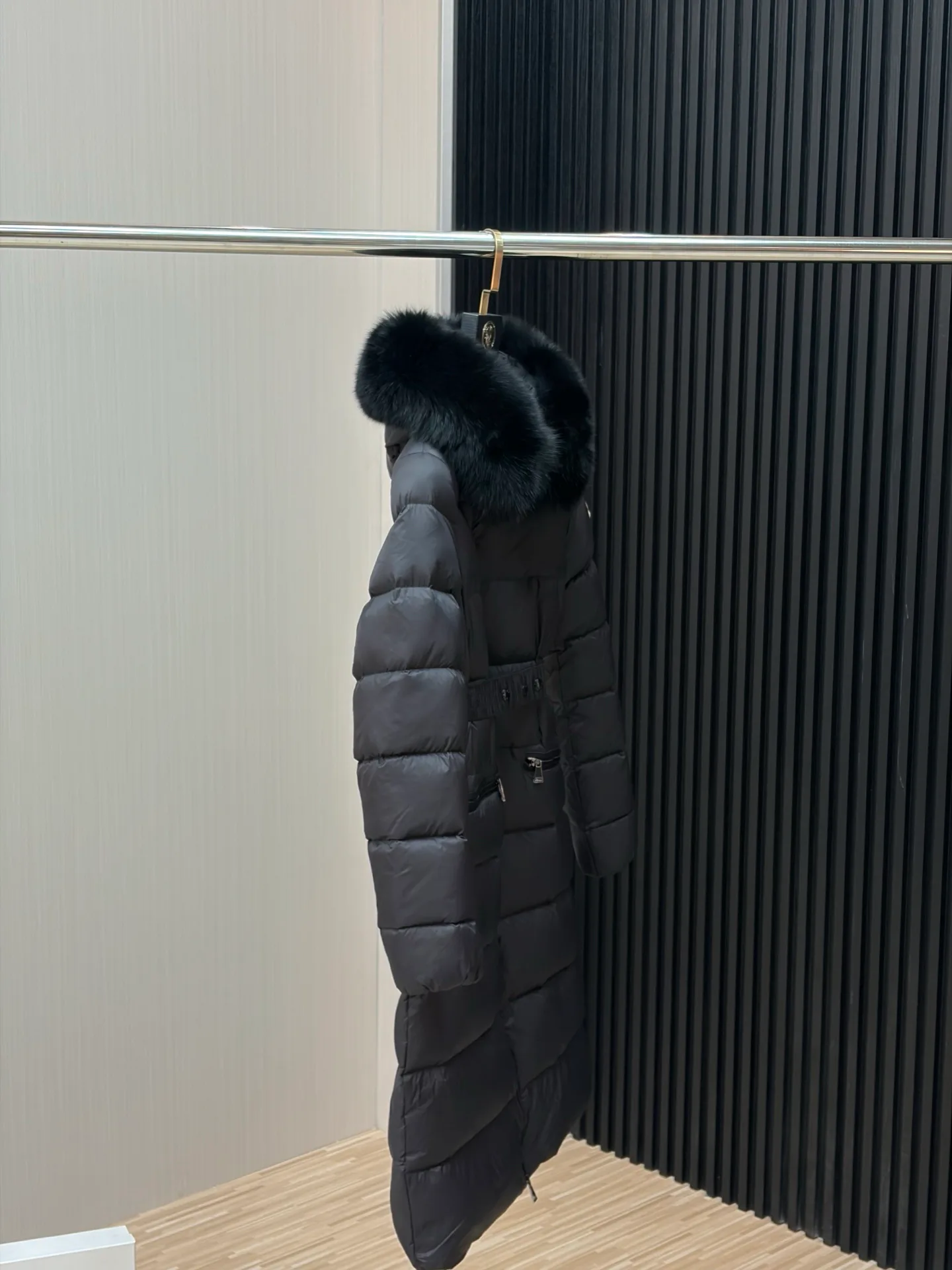 Куртки И Пуховики Женские Moncler 17926549