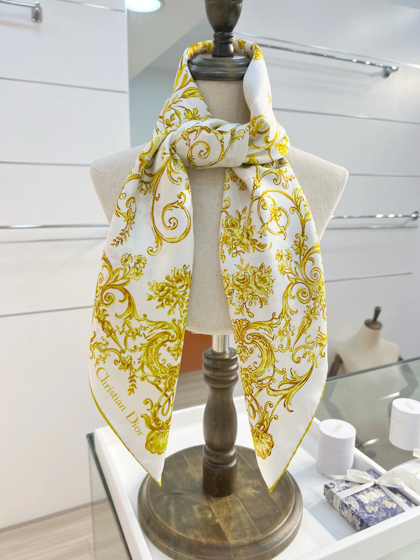 Платки Christian Dior 1769299