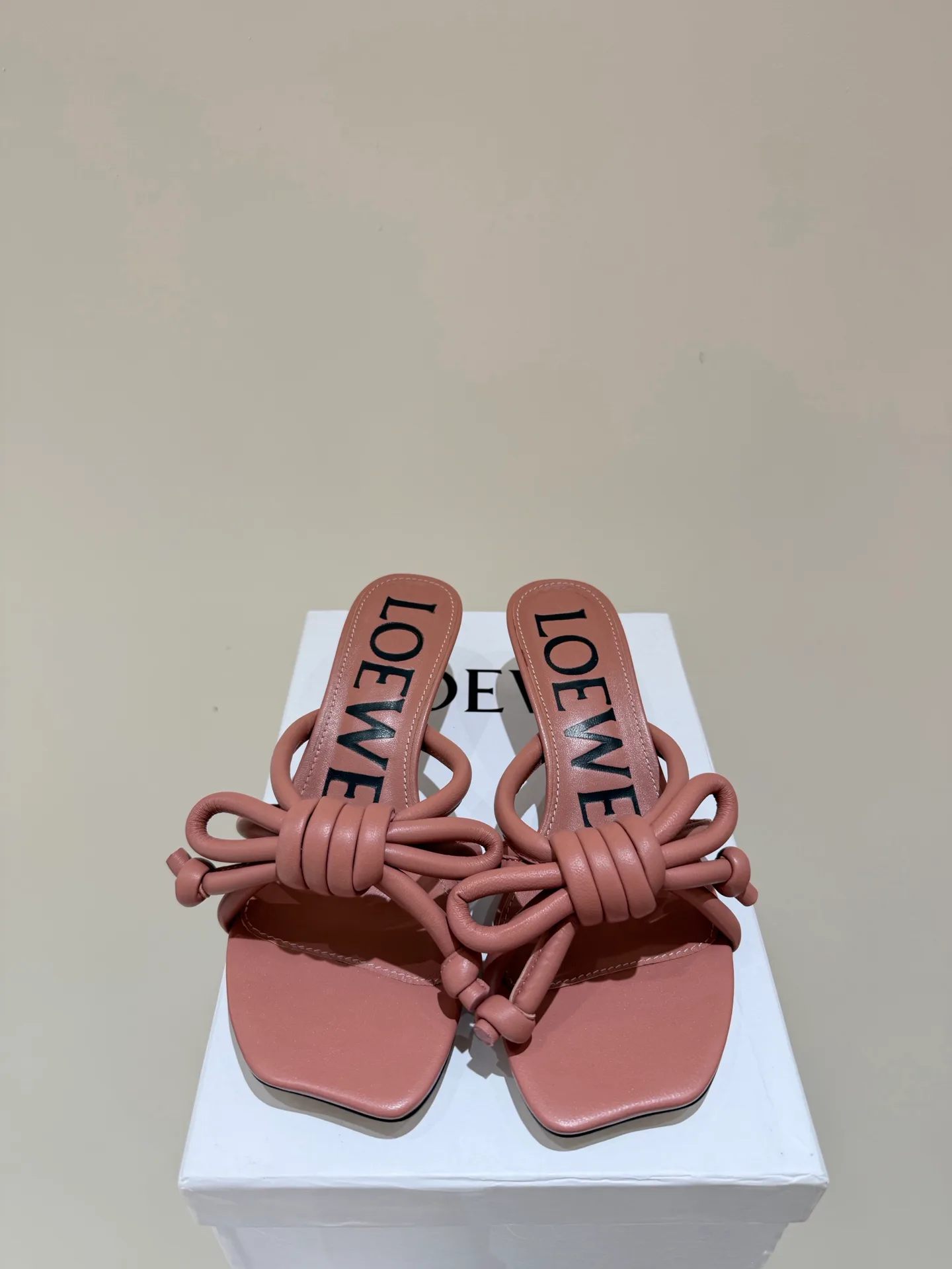 Сандалии Женские Loewe 11358332