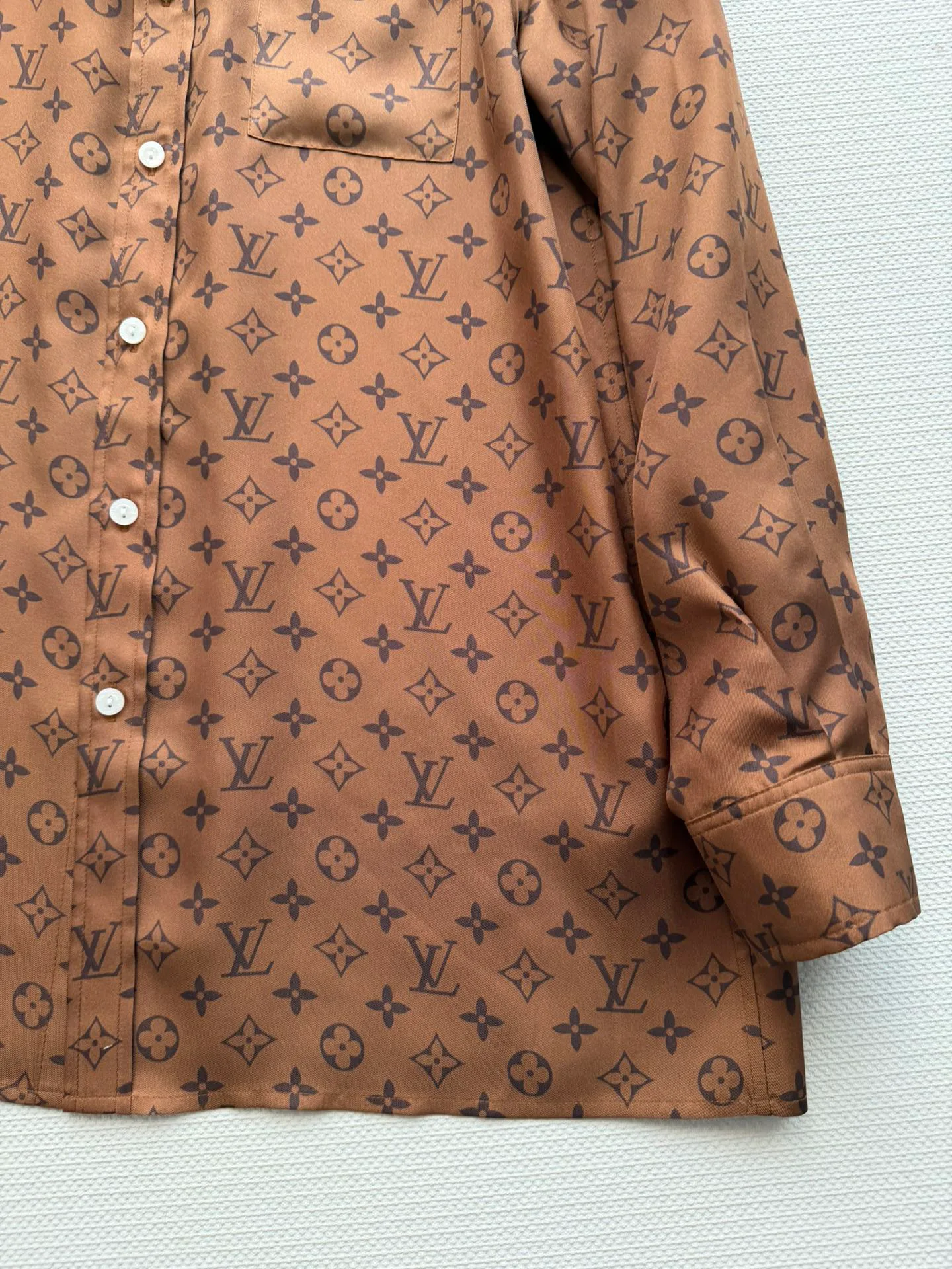 Рубашки Женские Louis Vuitton 9820400