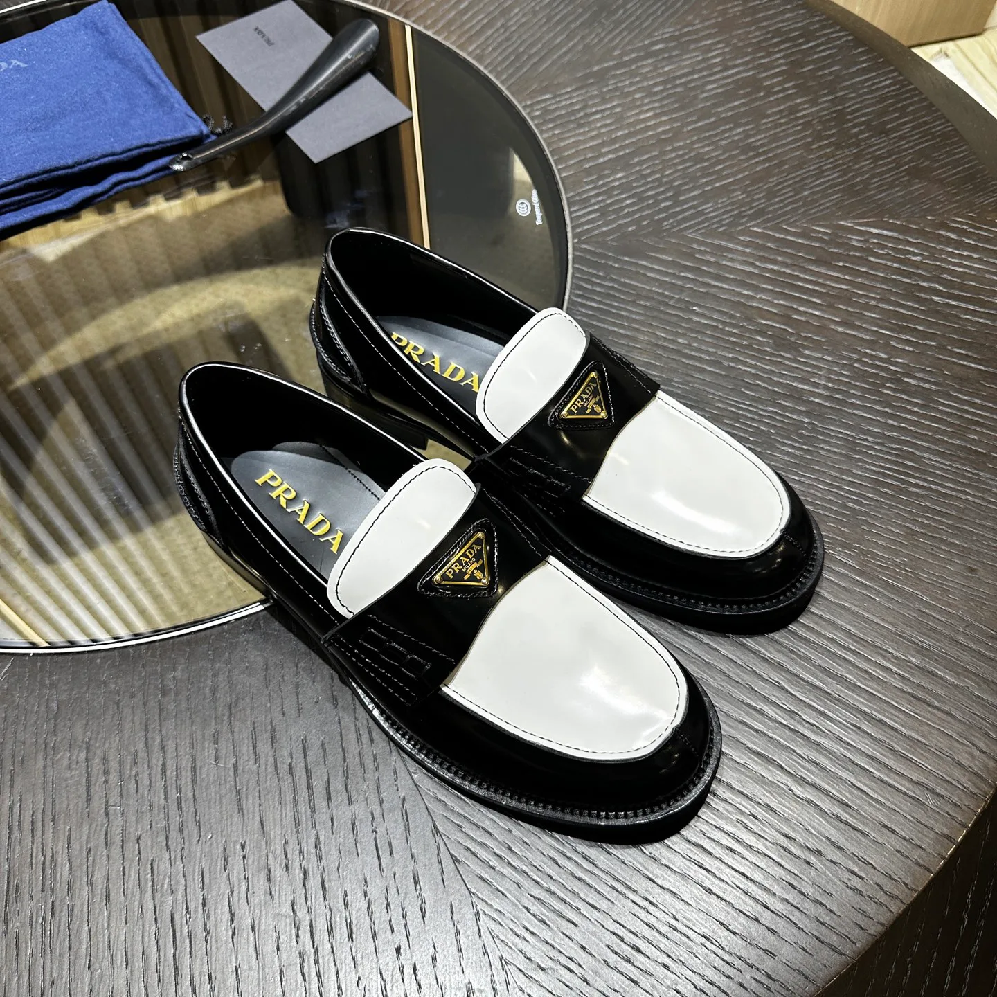 Лоферы И Туфли Мужские Prada 18192312