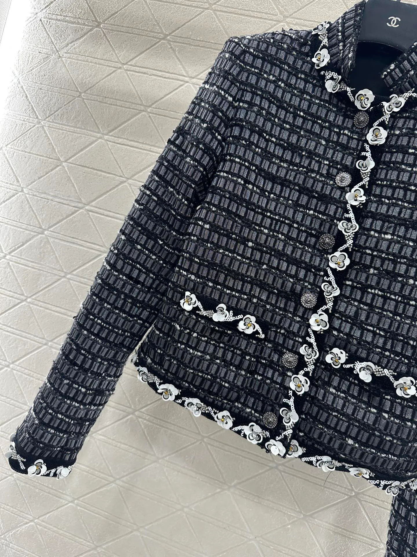 Куртки И Пуховики Женские Chanel 166916