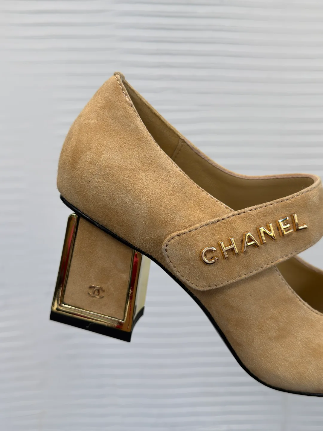 Туфли Женские Chanel 18604696