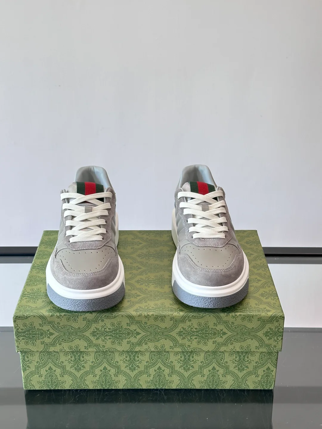 Кроссовки Мужские Gucci 1002689