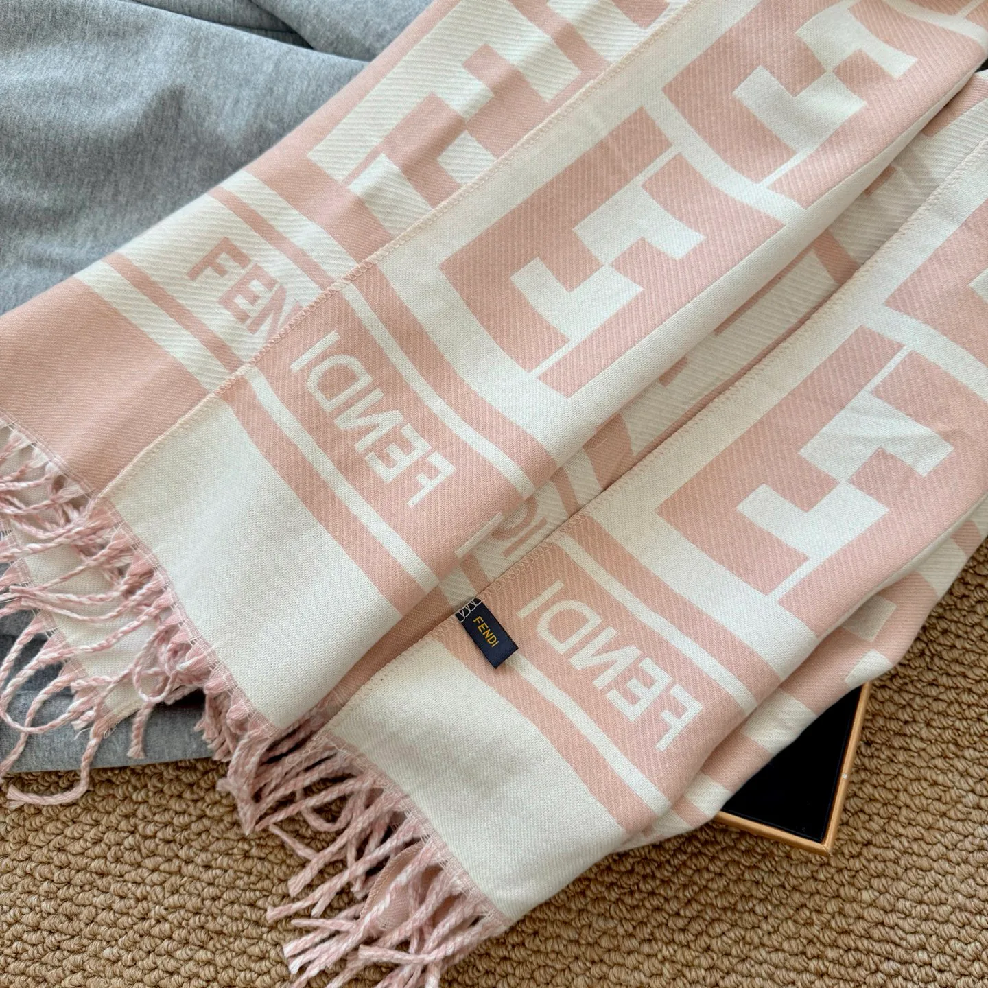 Шарфы Fendi 184263