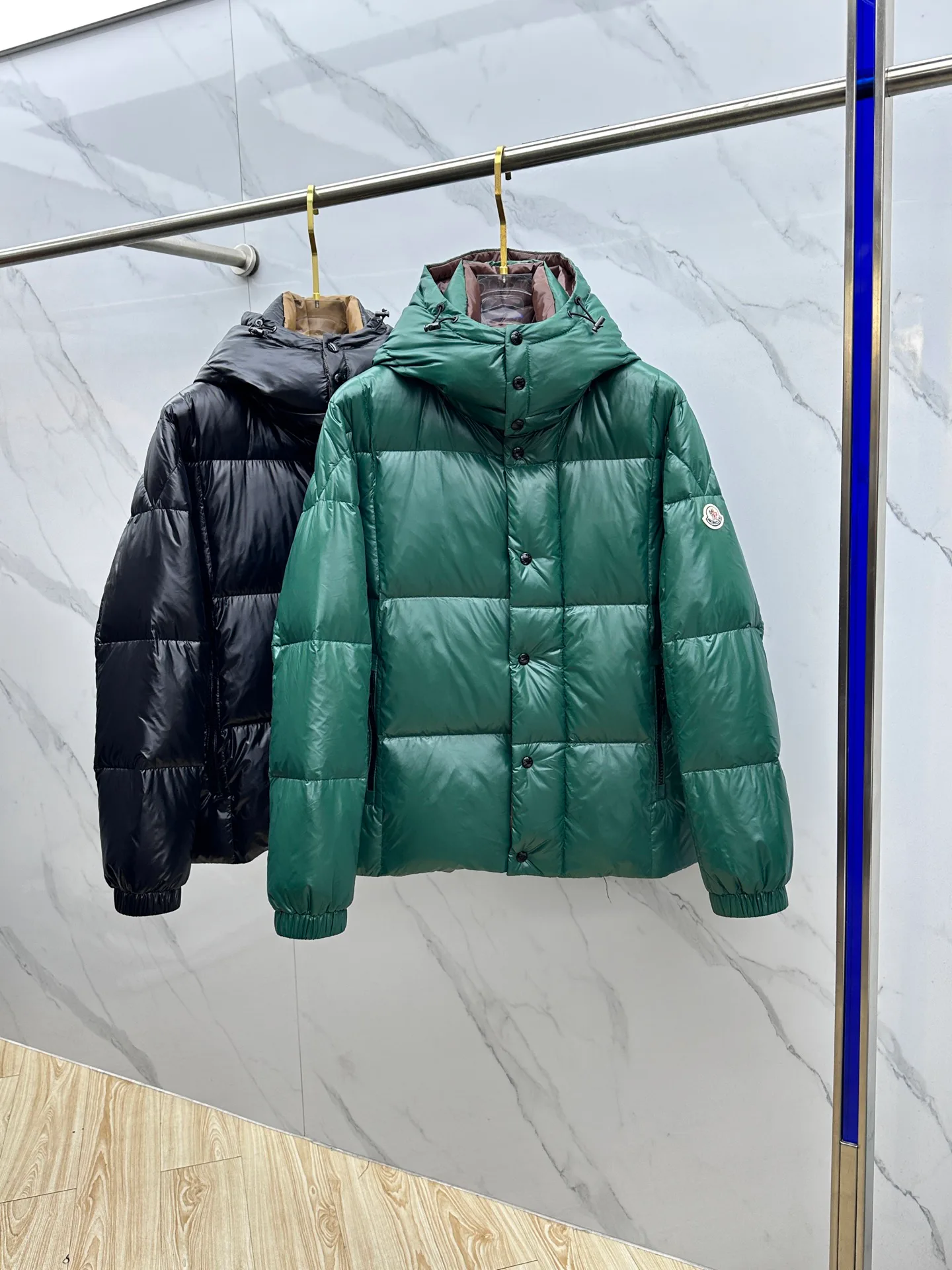 Куртки И Пуховики Мужские Moncler 2237472