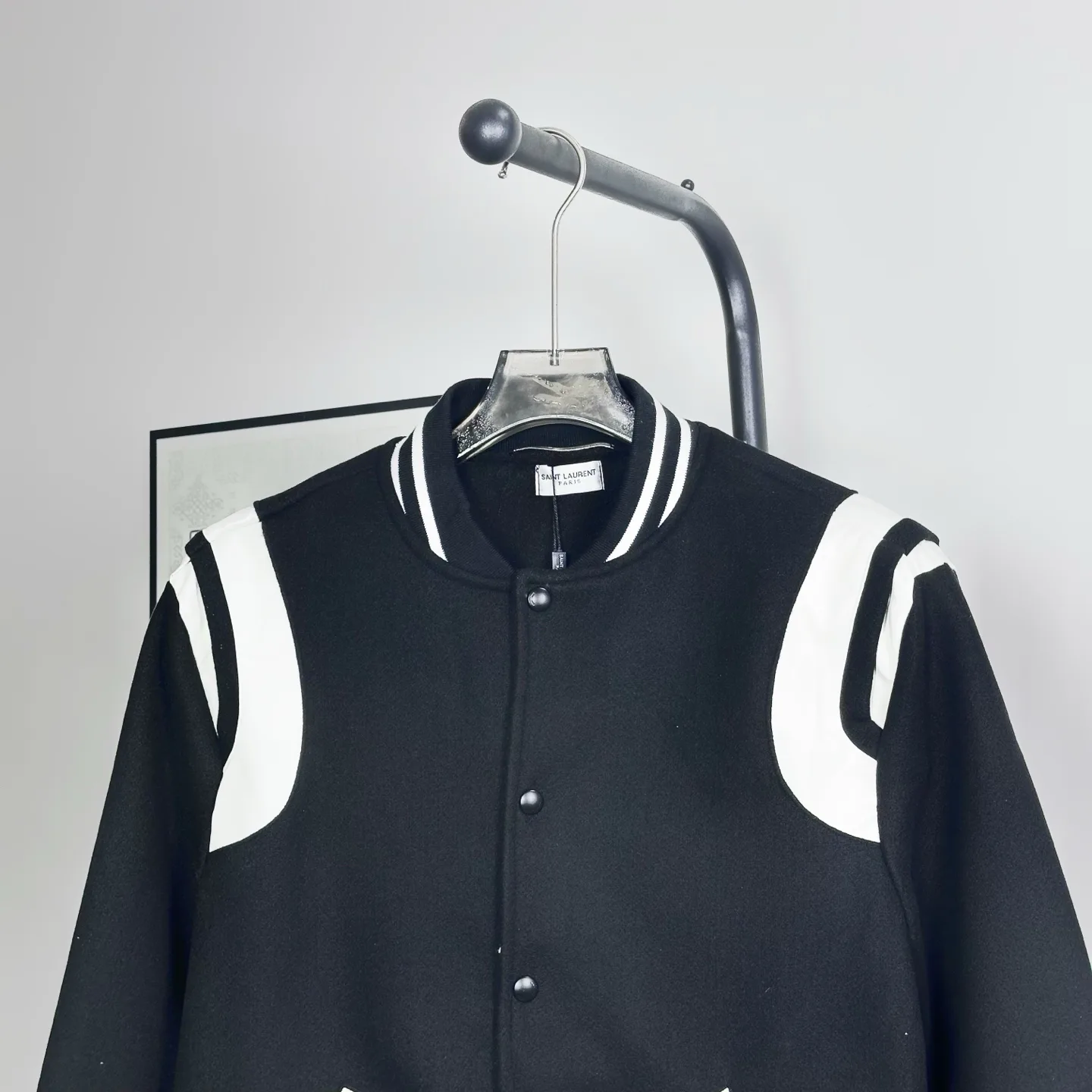 Куртки И Пуховики Женские Saint Laurent 18130420