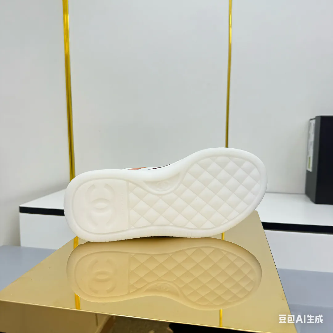 Кроссовки Женские Chanel 4502695