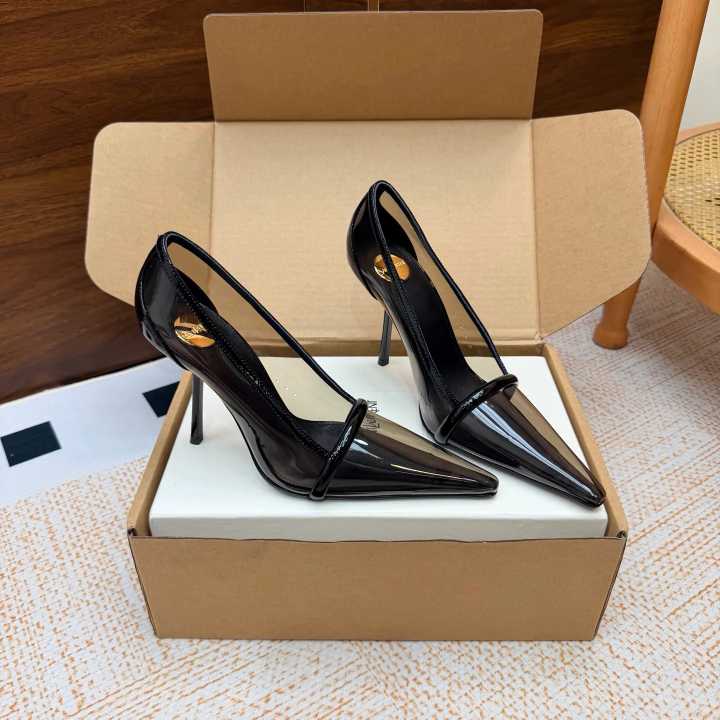 Туфли Женские Saint Laurent 17604552