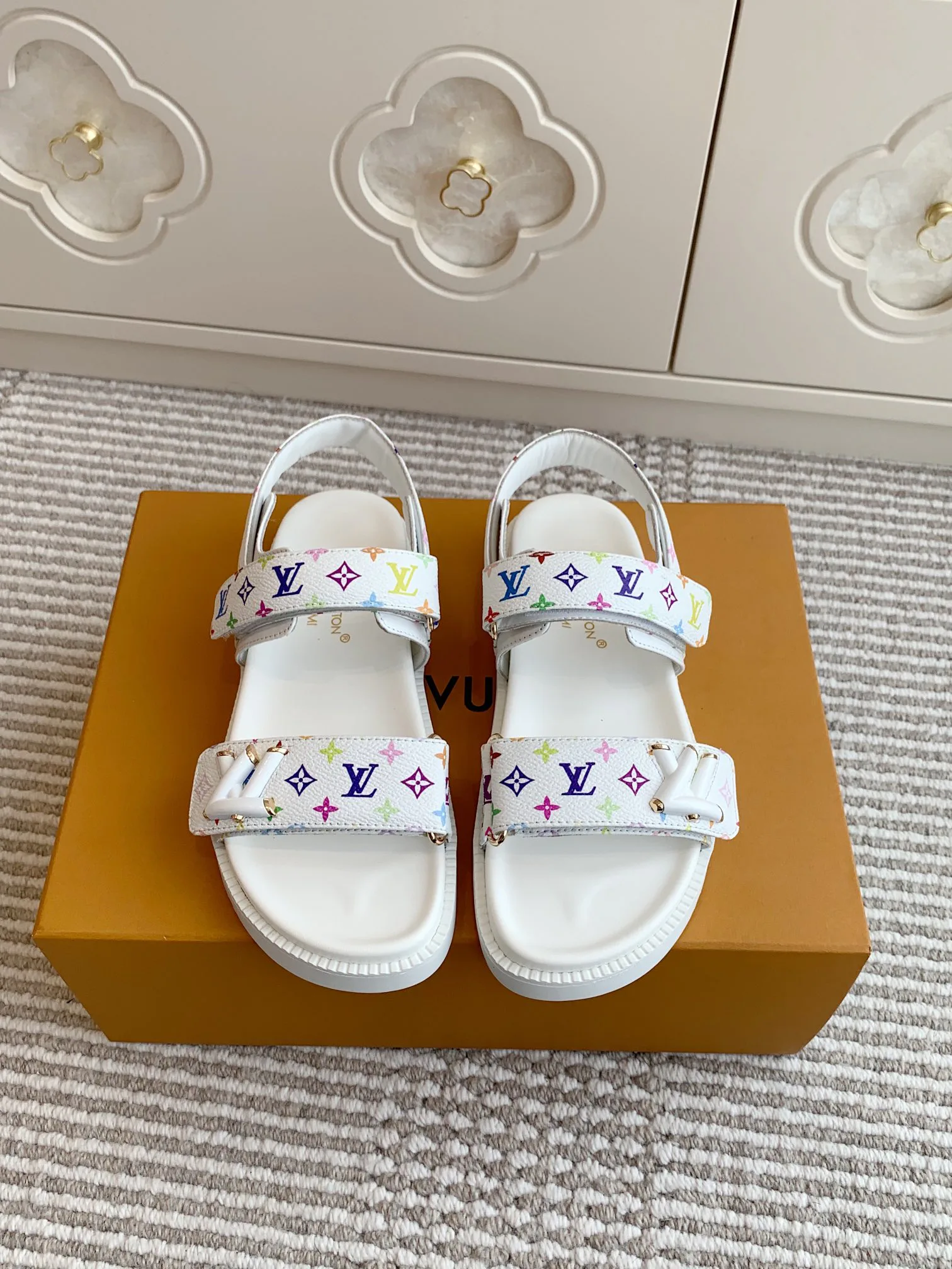 Сандалии Женские Louis Vuitton 29483