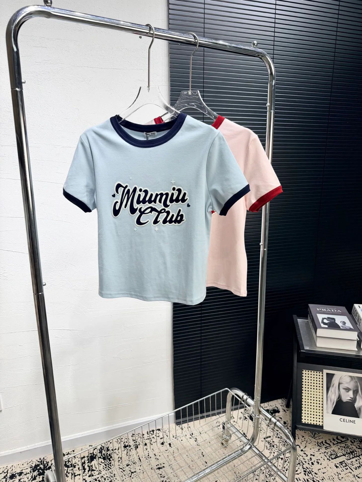 Футболки Женские Miu Miu 10687379
