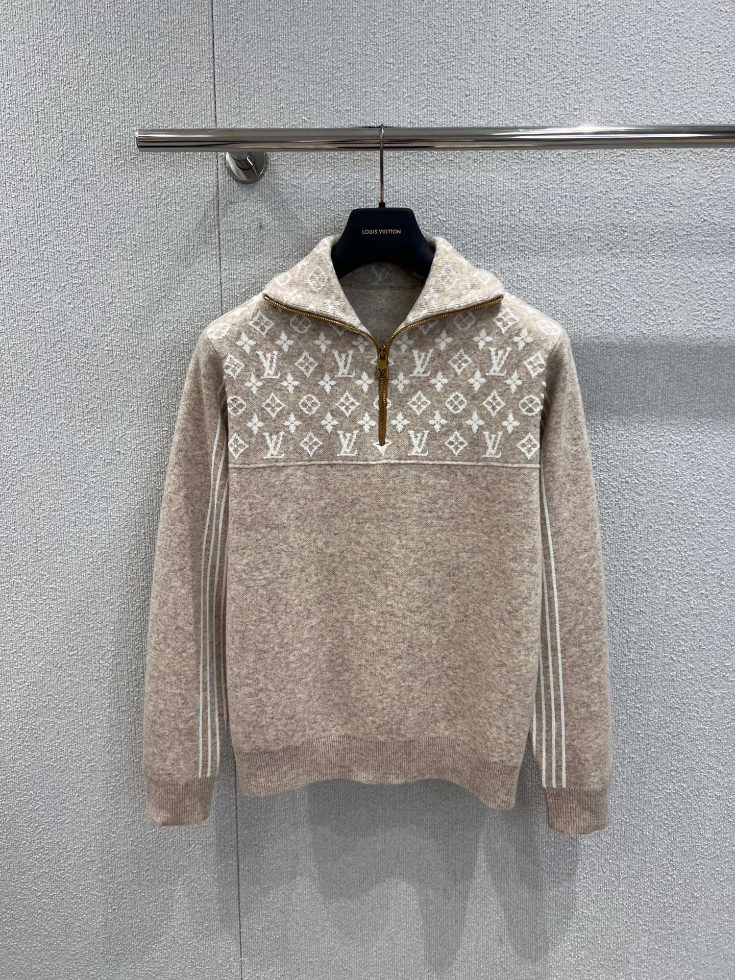 Джемперы Женские Louis Vuitton 505109