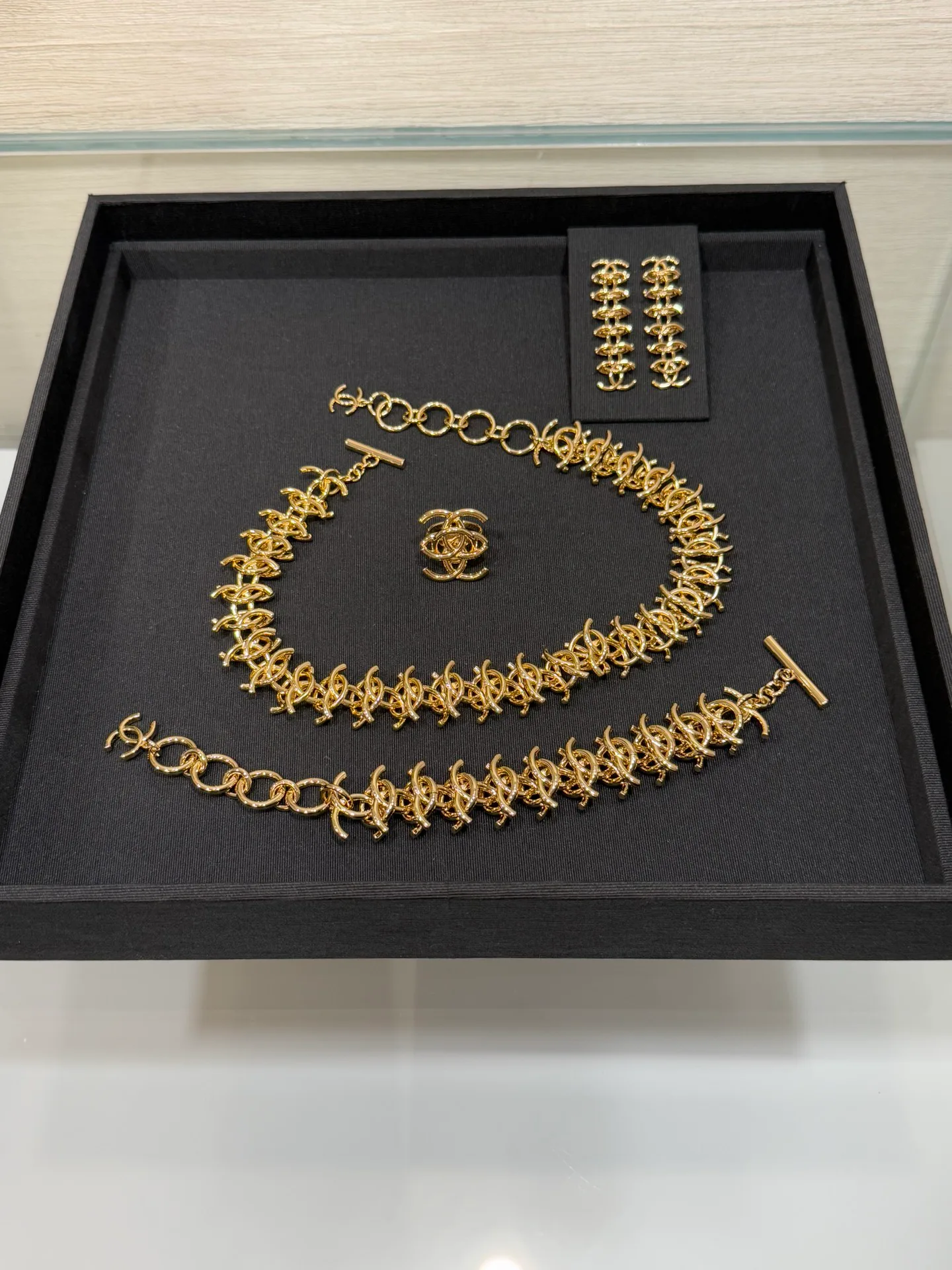 Бижутерия Chanel 17728669