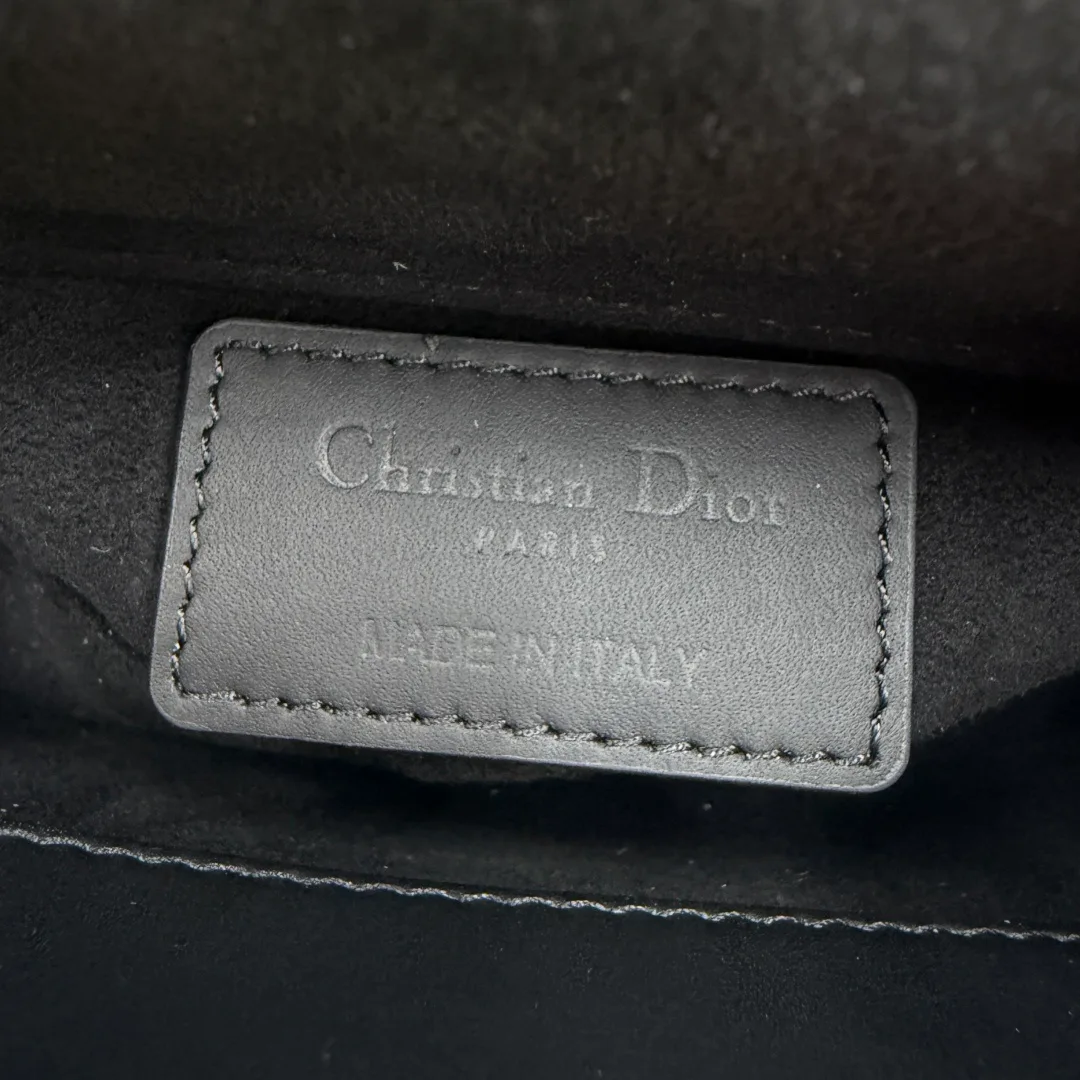 Классические Сумки Женские Christian Dior 11905738