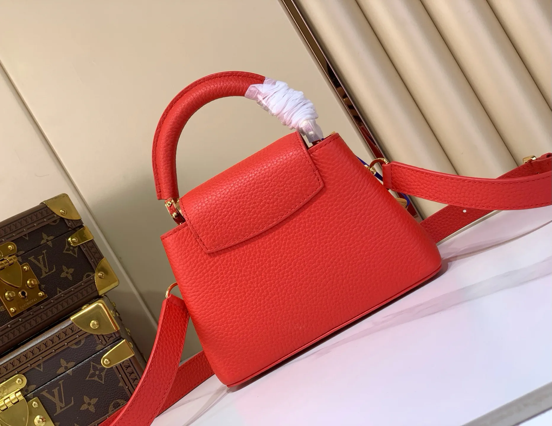 Классические Сумки Женские Louis Vuitton 17499352