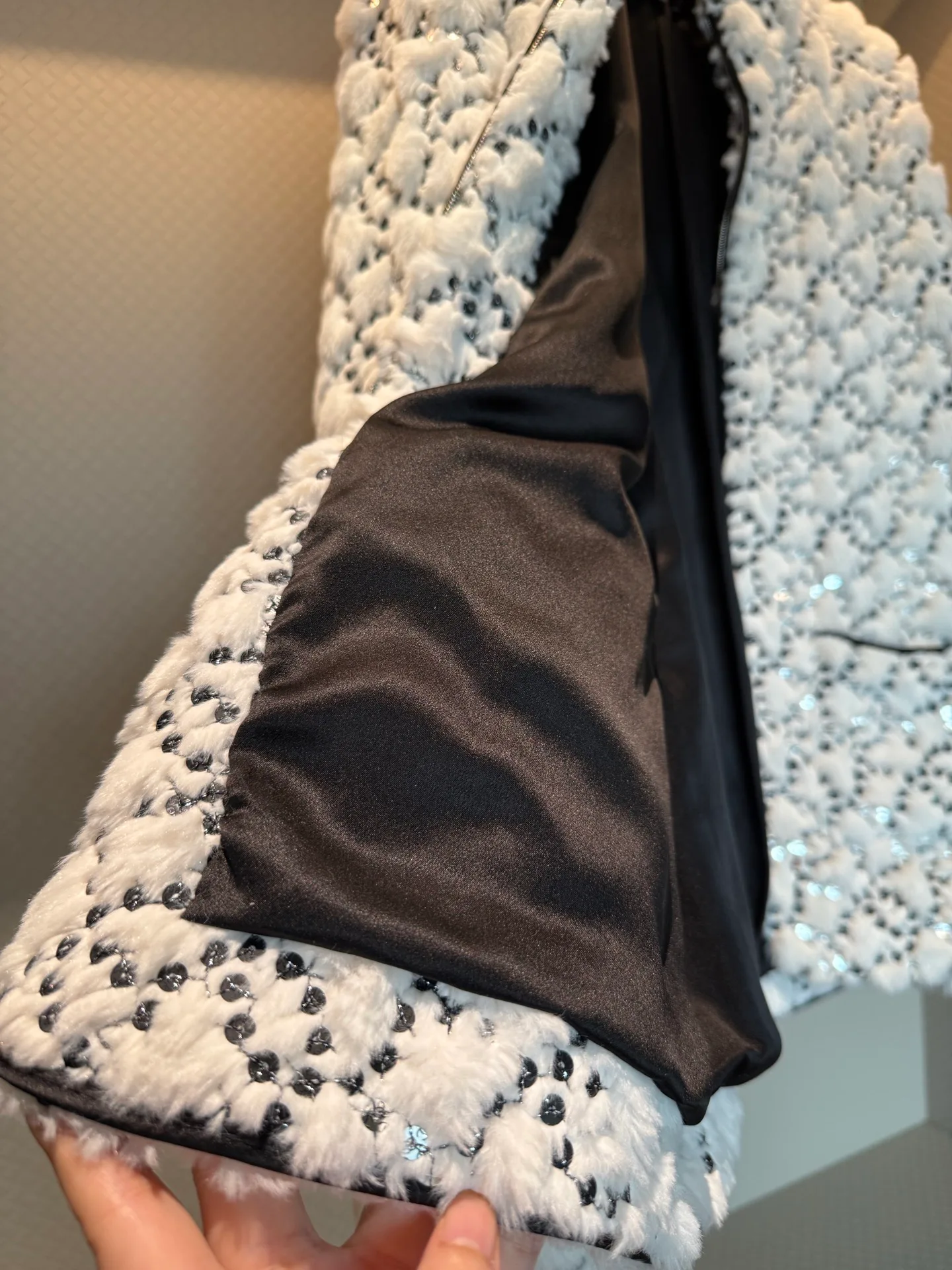 Куртки И Пуховики Женские Chanel 317441