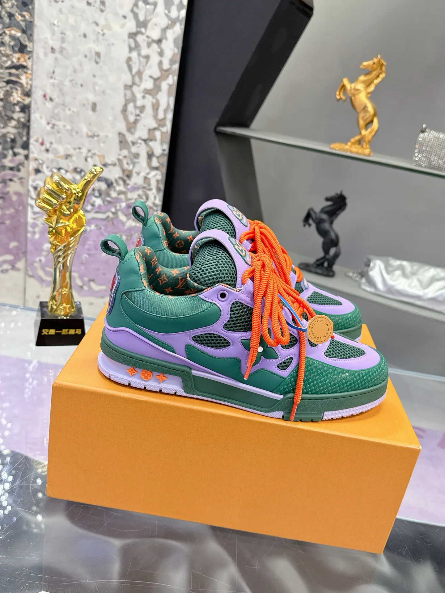 Кроссовки Женские Louis Vuitton 1874707