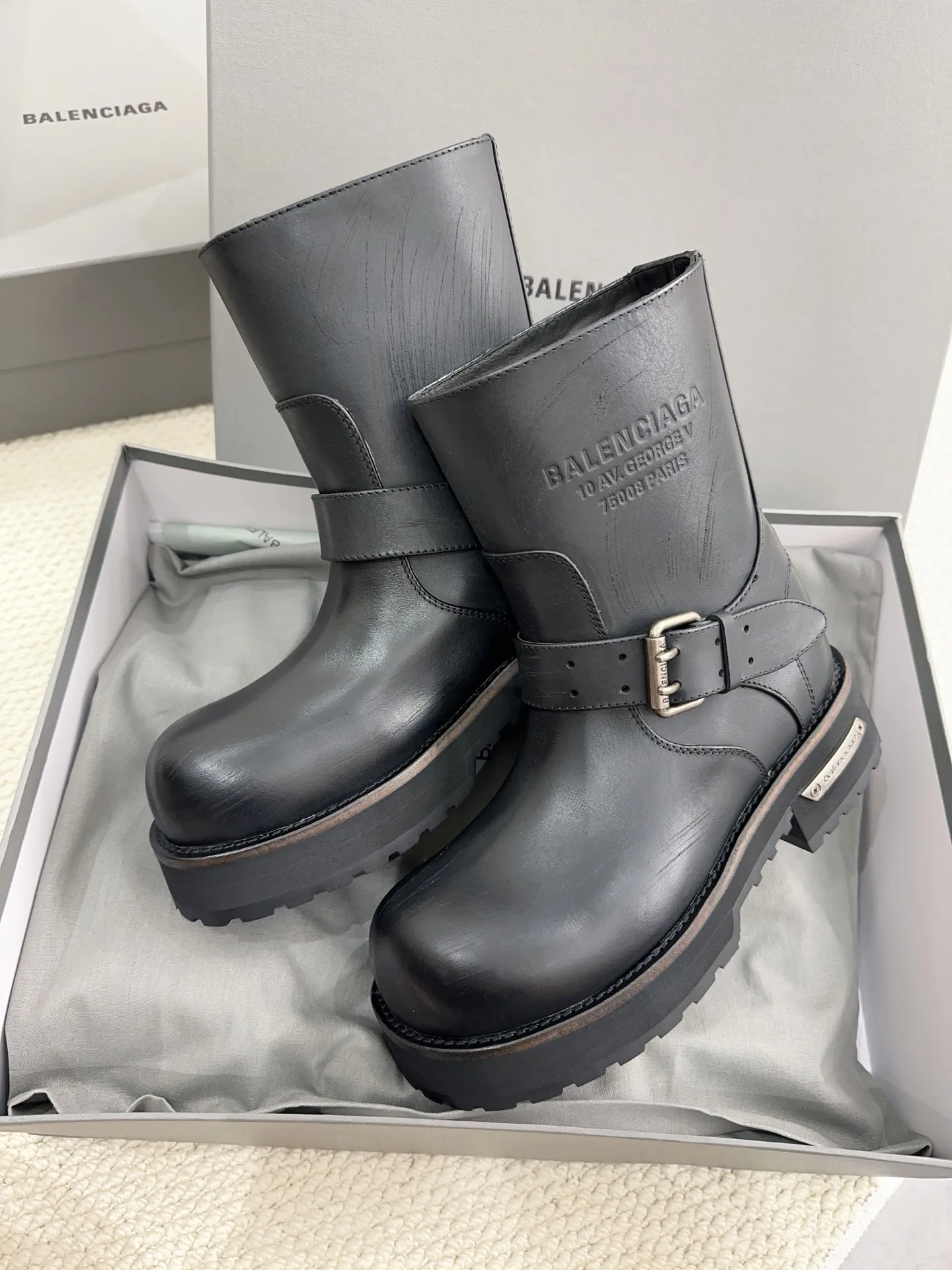 Ботинки Женские Balenciaga 18041385