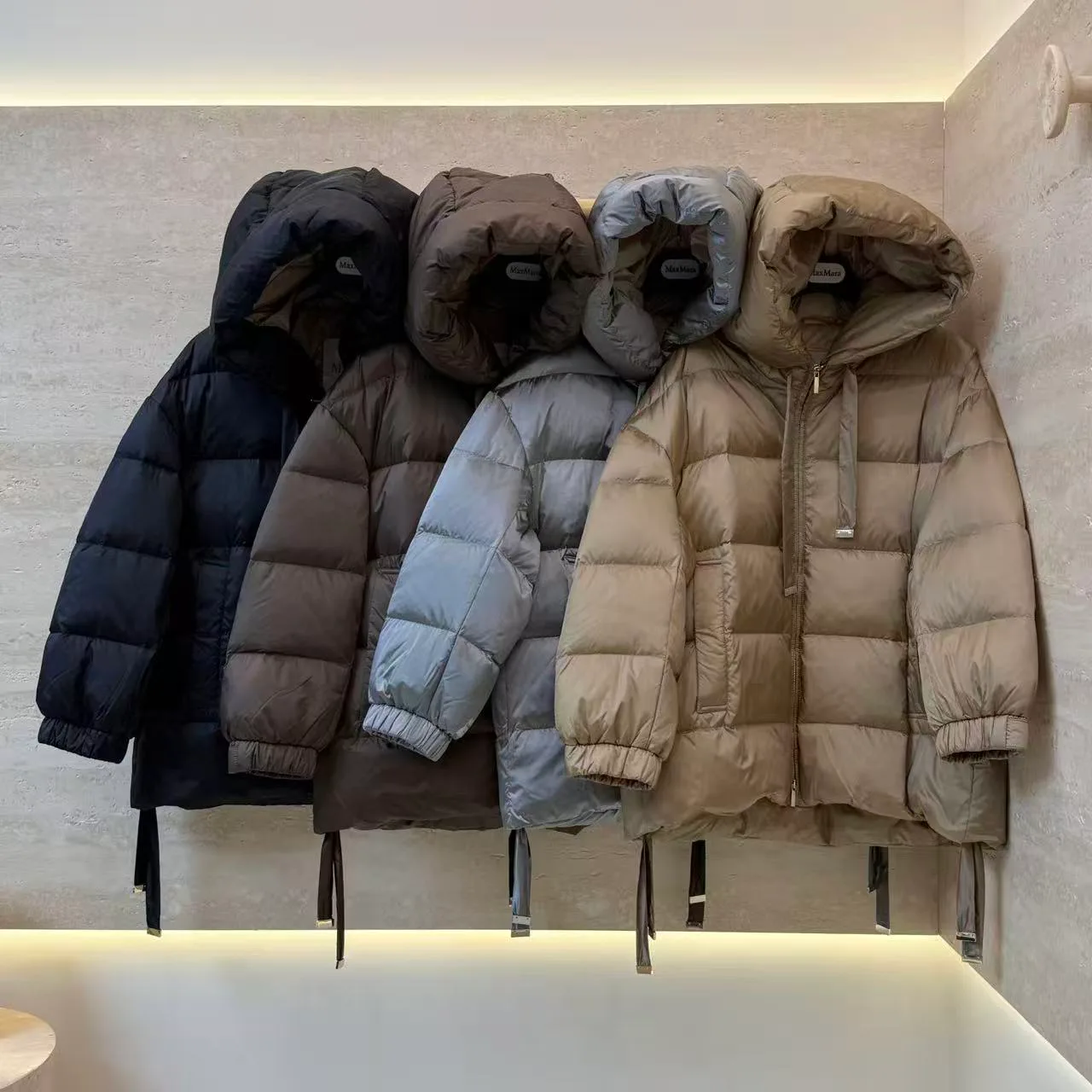 Куртки И Пуховики Женские Max Mara 17926125