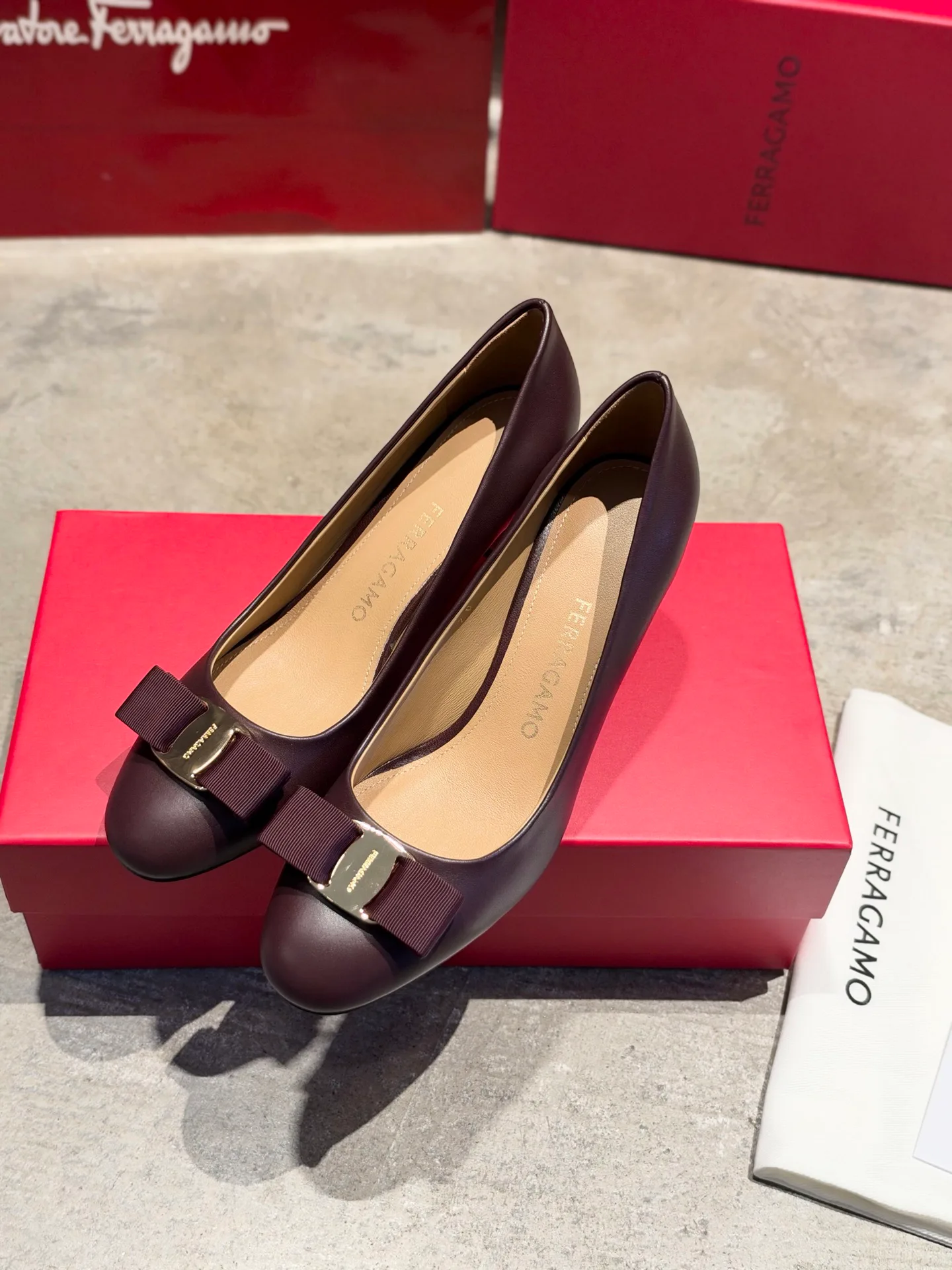 Туфли Женские Salvatore Ferragamo 20153163
