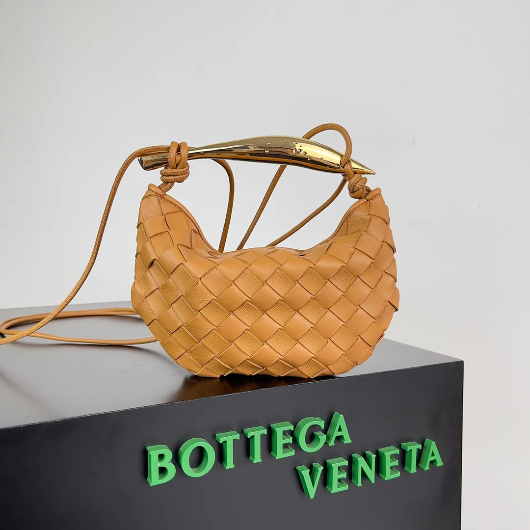 Сумки На Ремне Женские Bottega Veneta 12788332