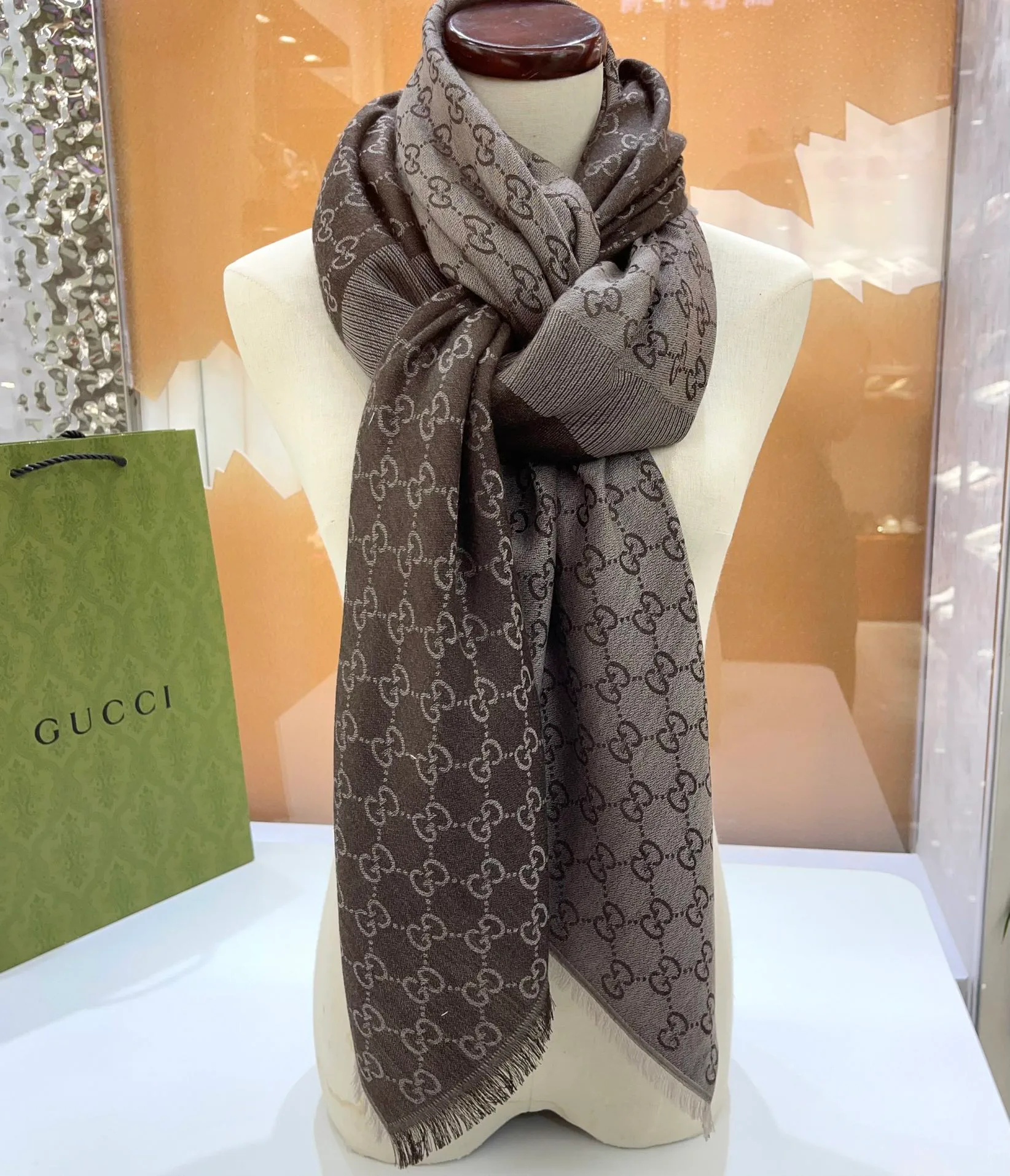 Шарфы Gucci 2193623