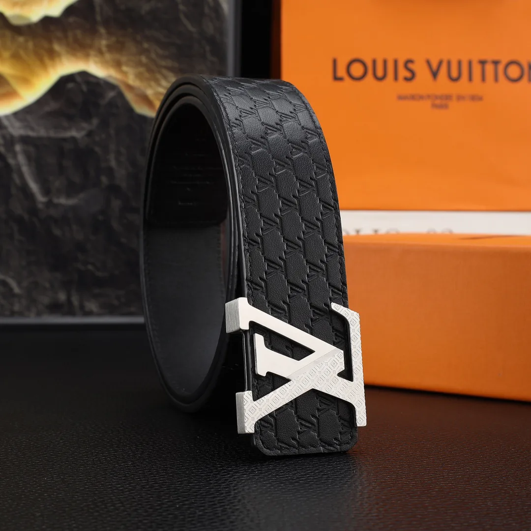 Ремни Louis Vuitton 5422571