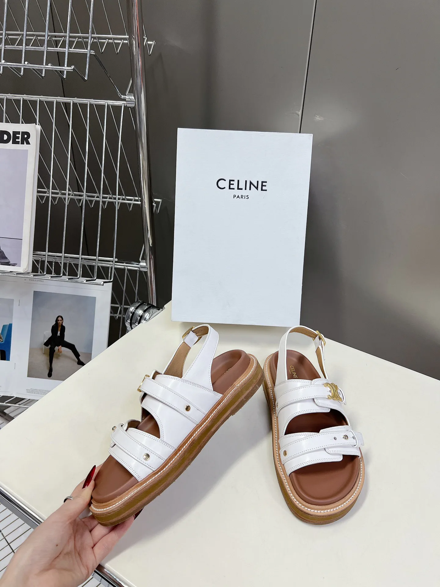 Сандалии Женские Celine 13581743