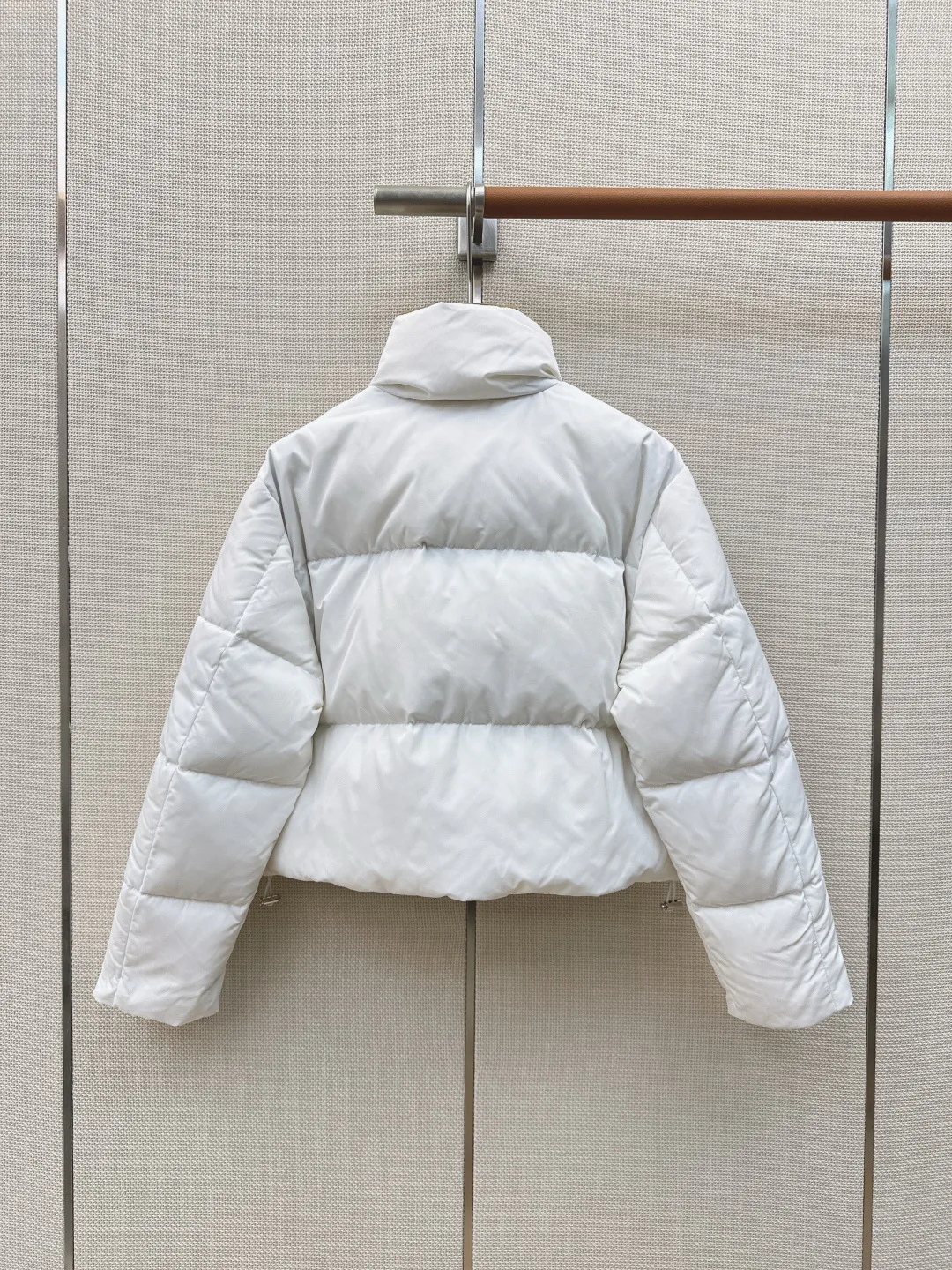 Куртки И Пуховики Женские Prada 18127682