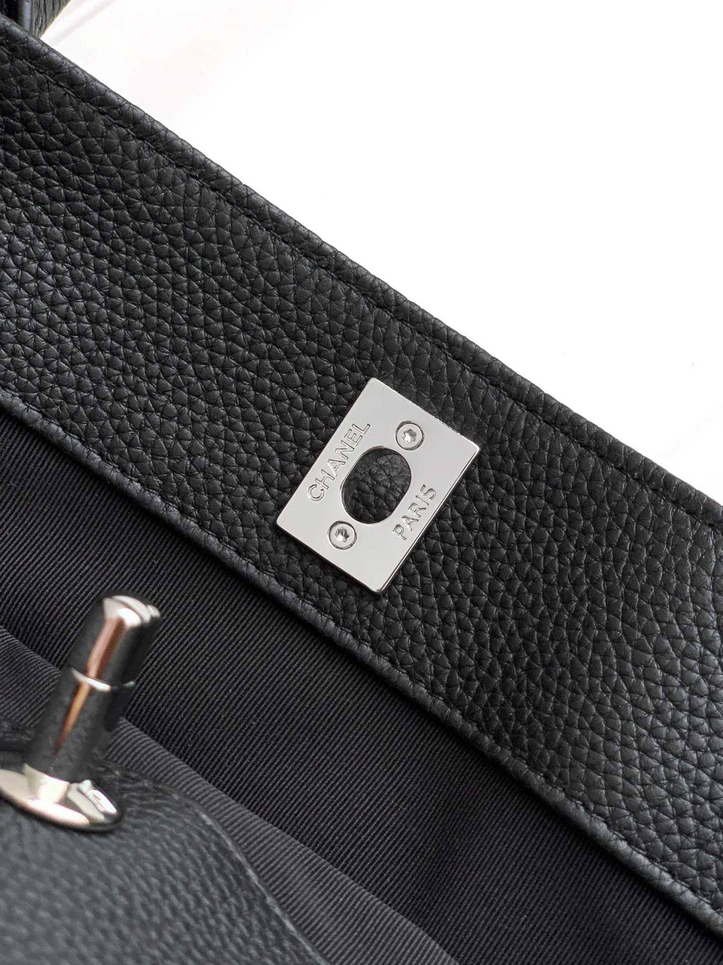 Классические Сумки Женские Chanel 13186907