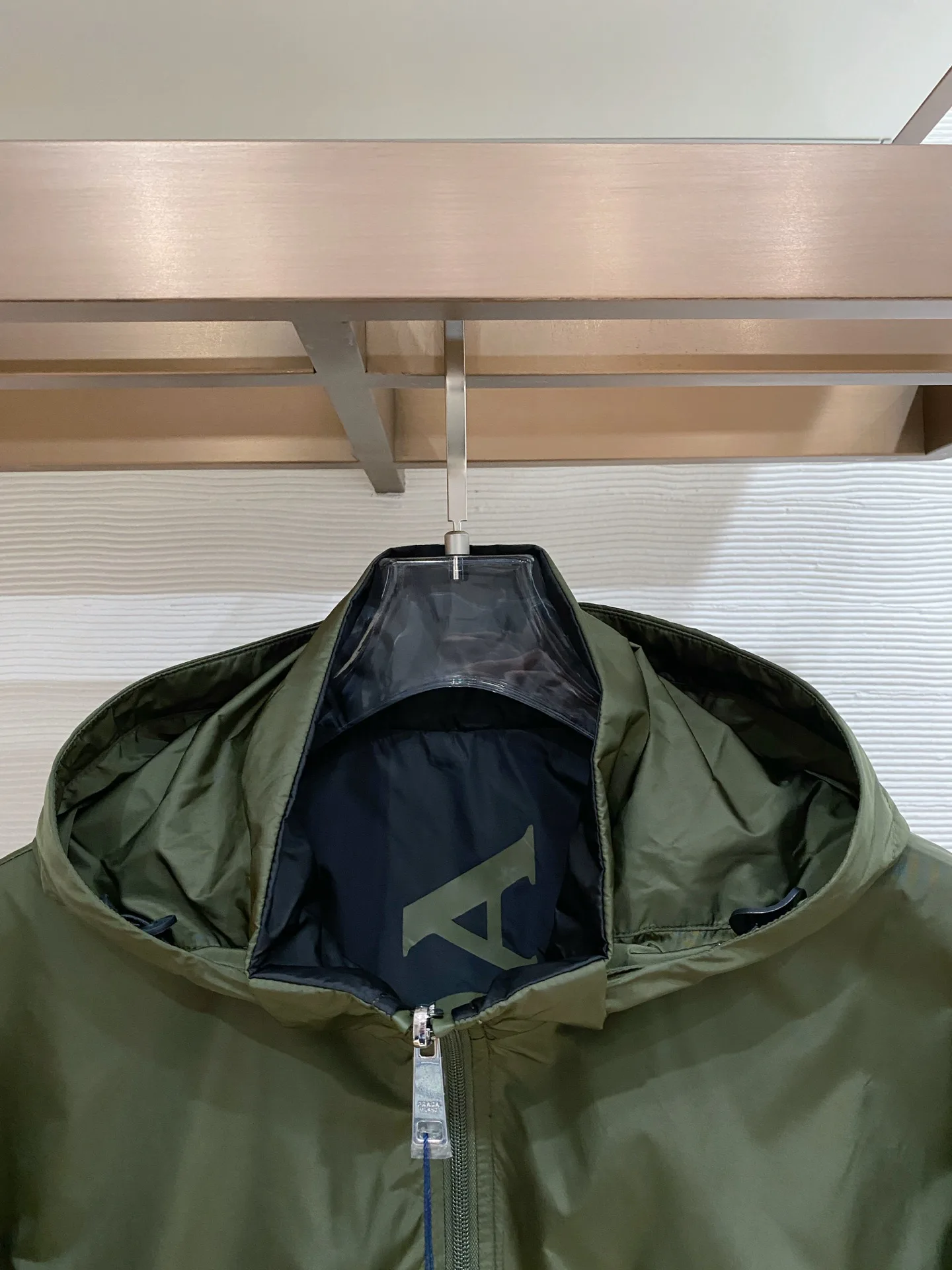 Куртки И Пуховики Мужские Prada 10300301