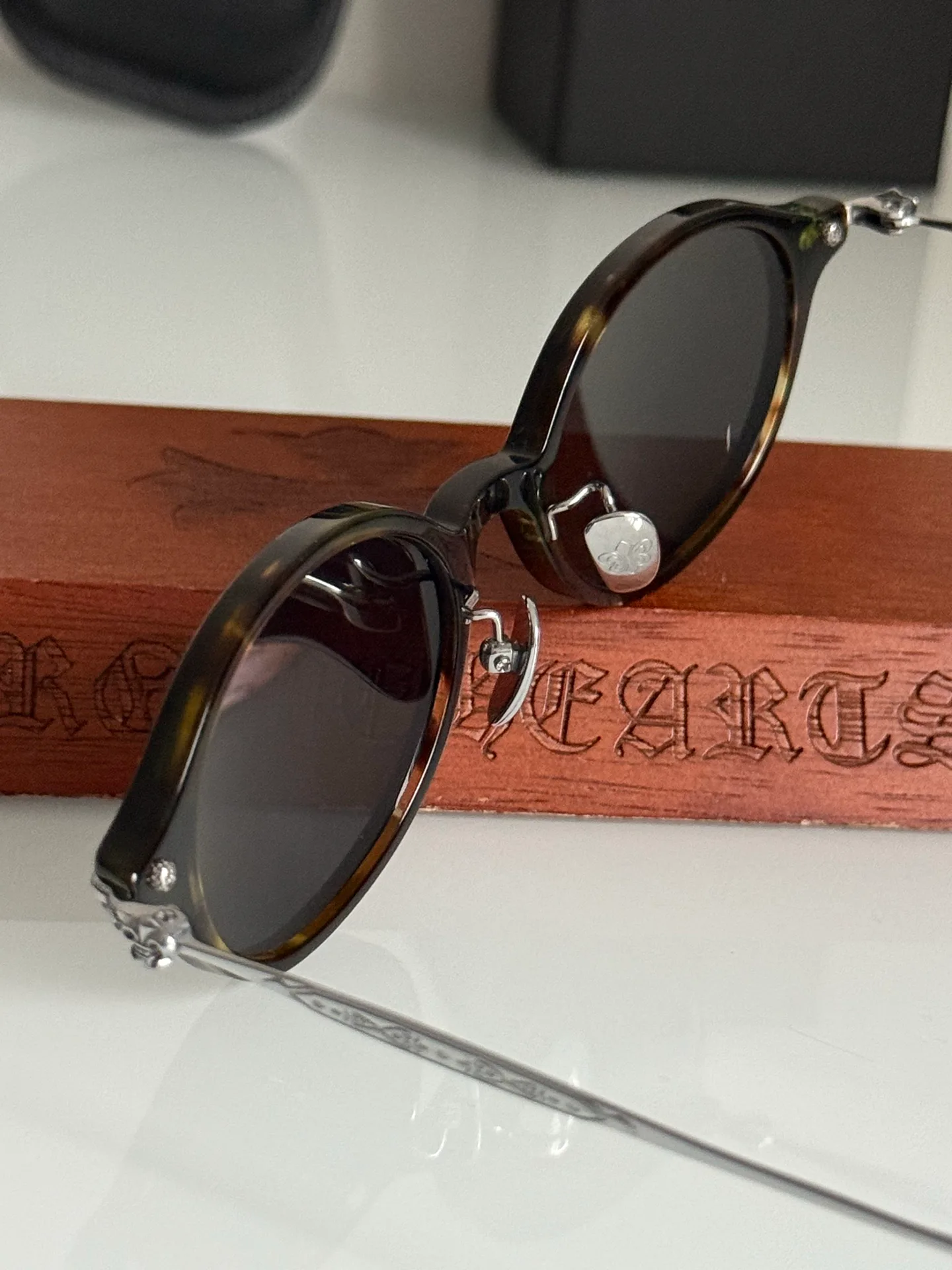 Очки Chrome Hearts 11658596