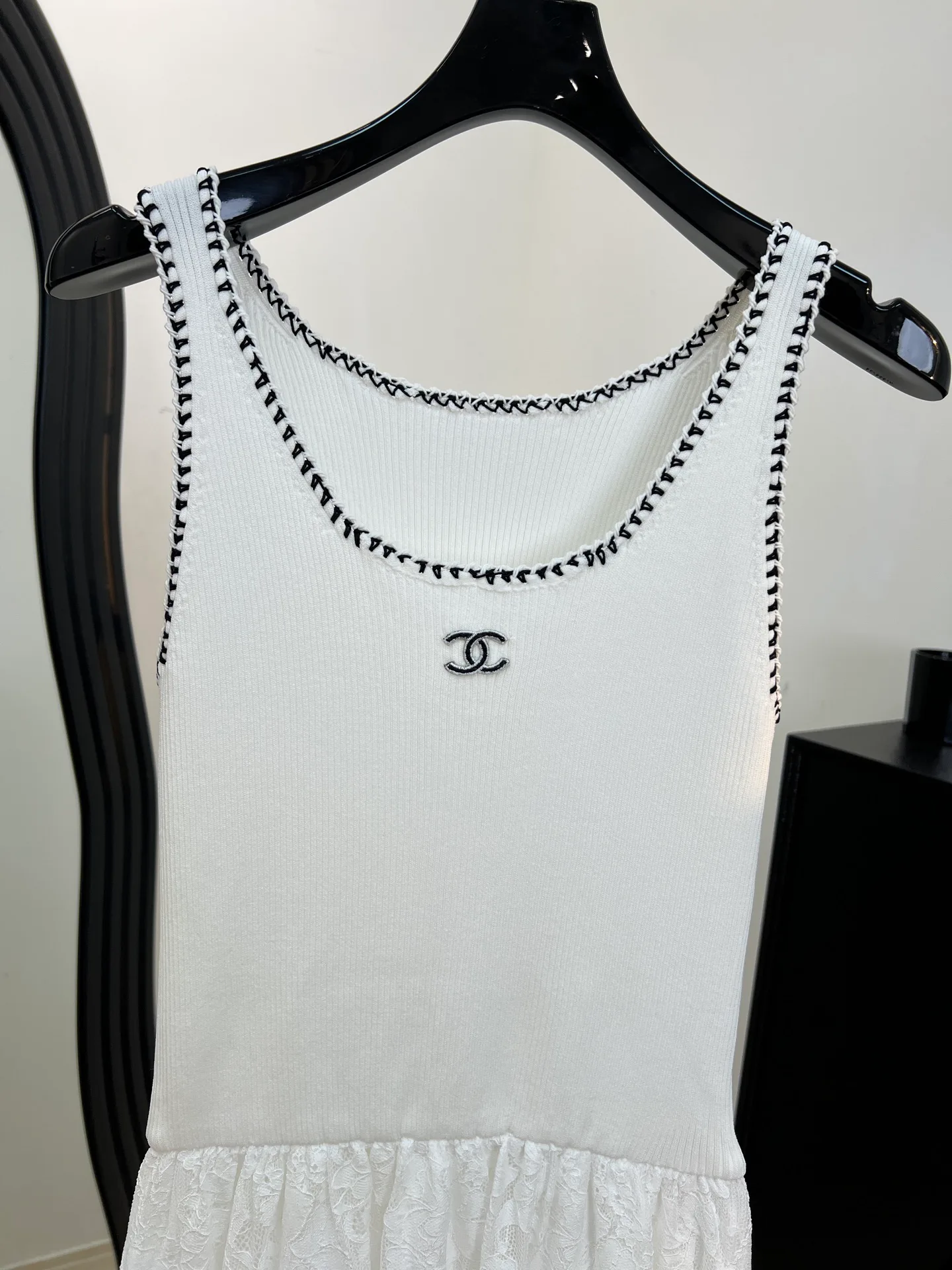Платья Женские Chanel 11700181