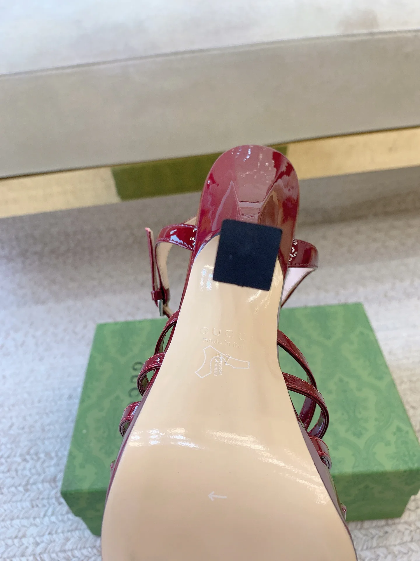 Босоножки Женские Gucci 950793