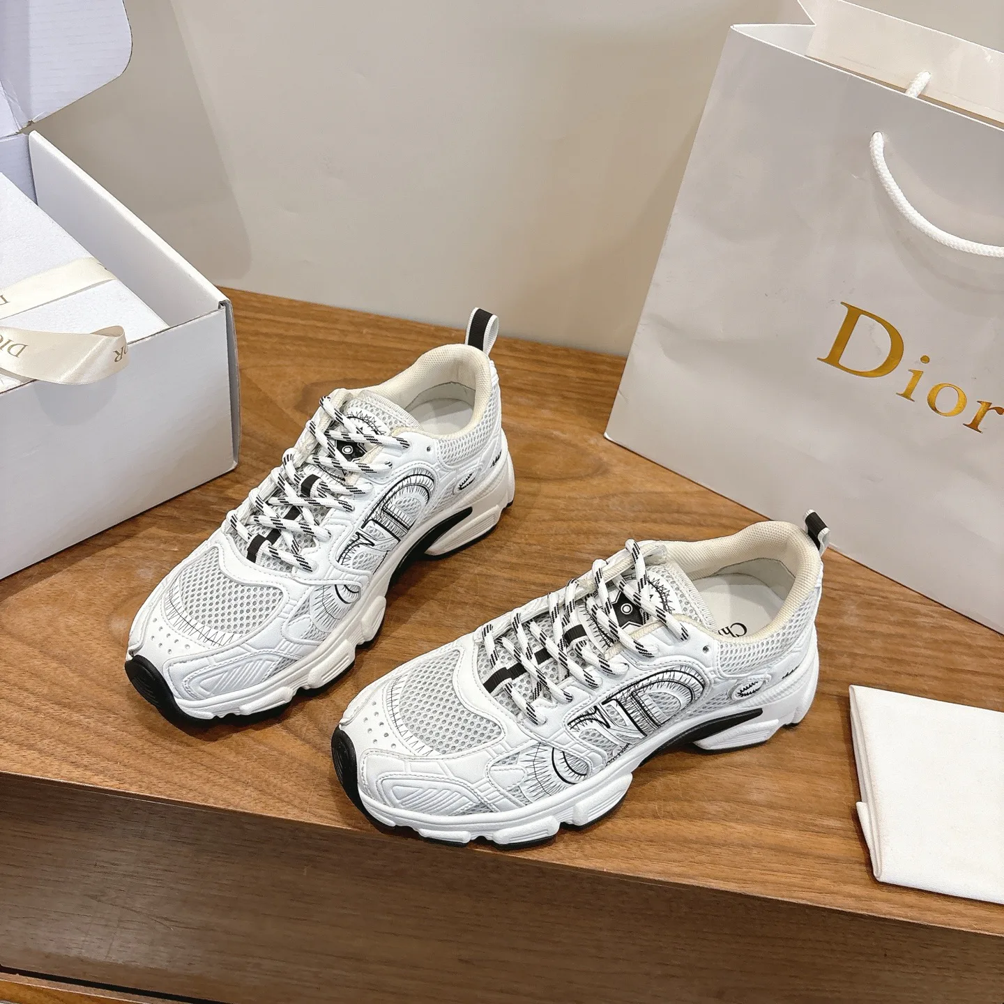 Кроссовки Женские Christian Dior 11647862