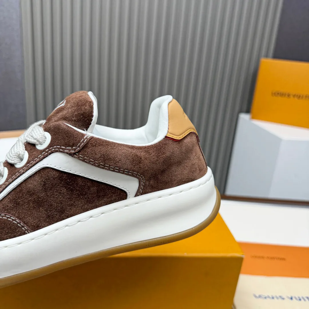 Кроссовки Мужские Louis Vuitton 18265136
