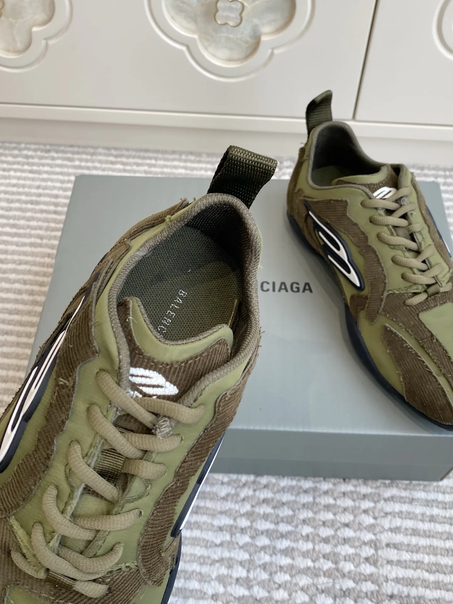 Кроссовки Женские Balenciaga 11238016