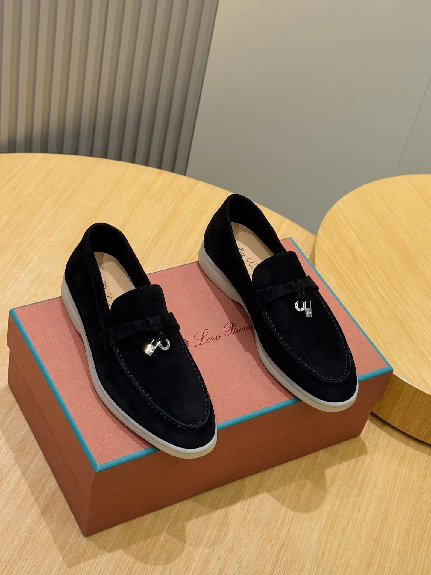 Туфли Женские Loro Piana 13314023