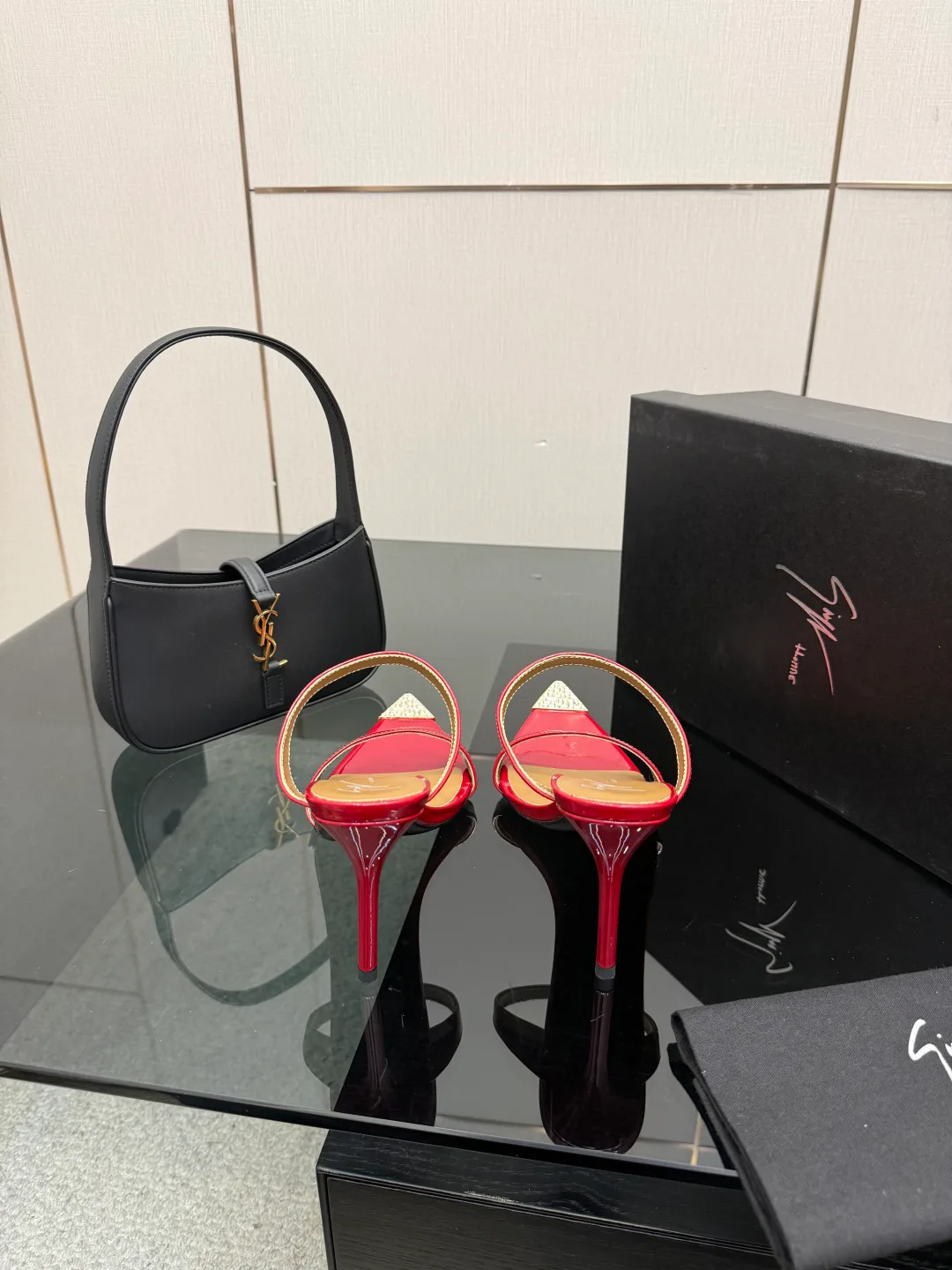 Босоножки Женские Giuseppe Zanotti 5052100