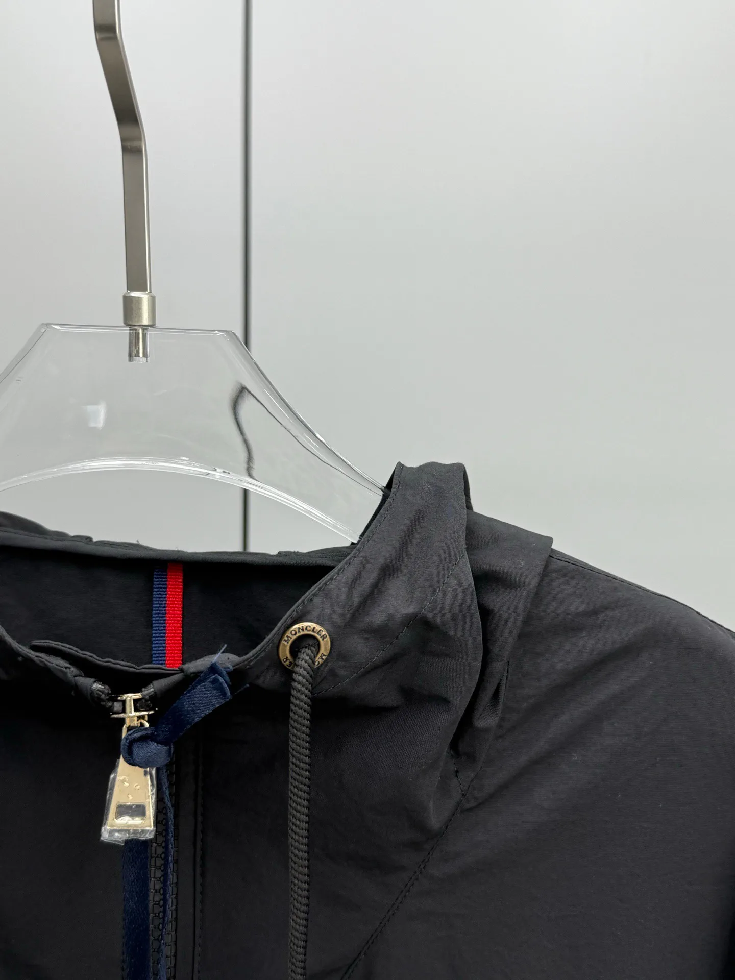 Куртки И Пуховики Женские Moncler 11208394