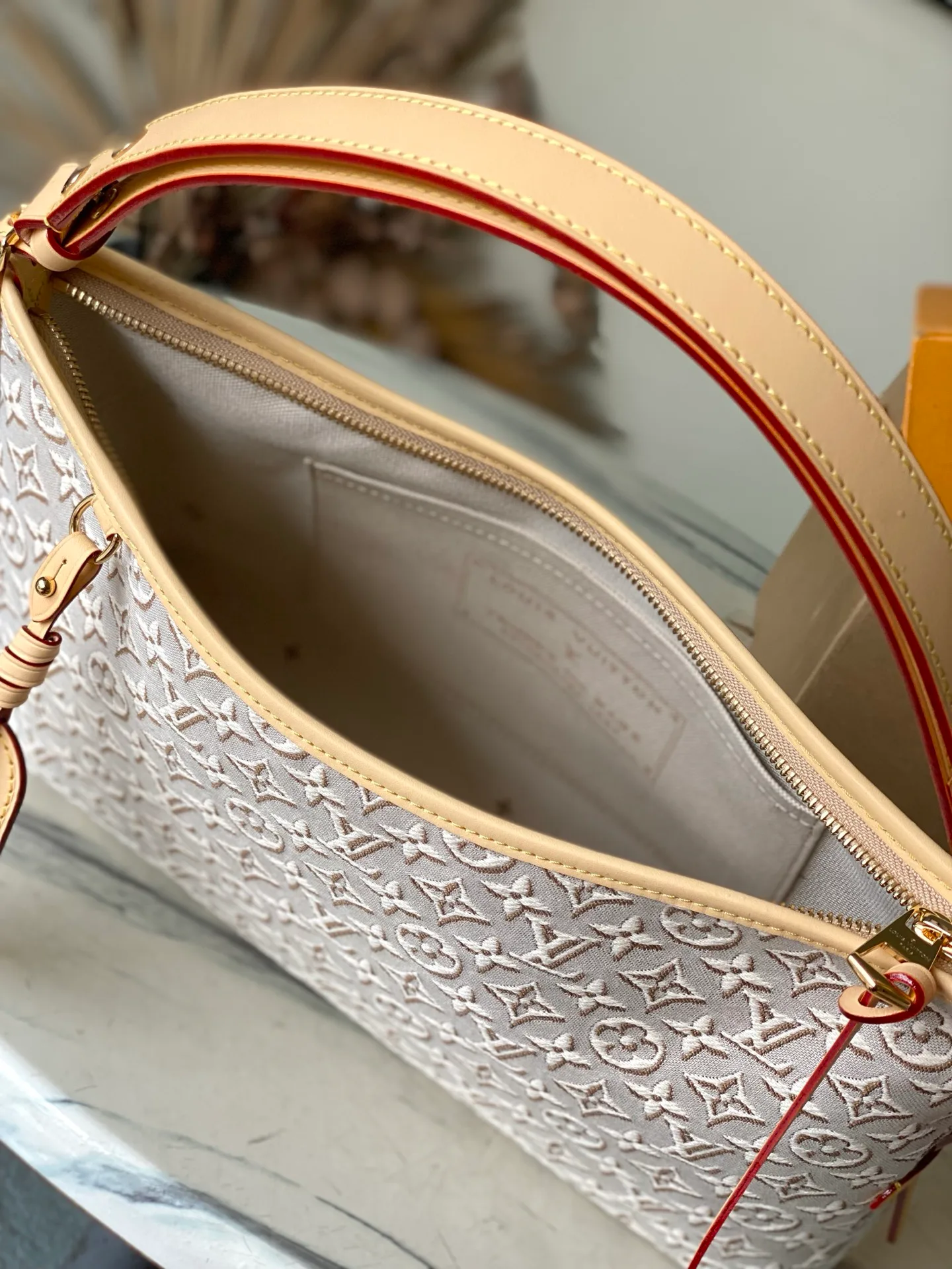 Классические Сумки Женские Louis Vuitton 17795984