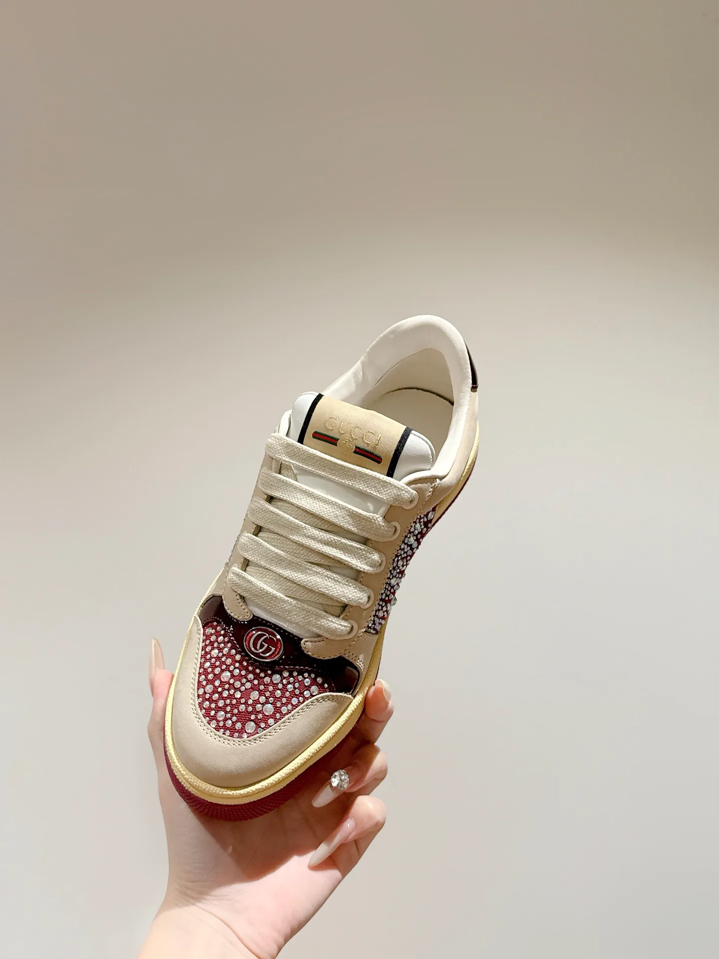 Кроссовки Женские Gucci 17956636
