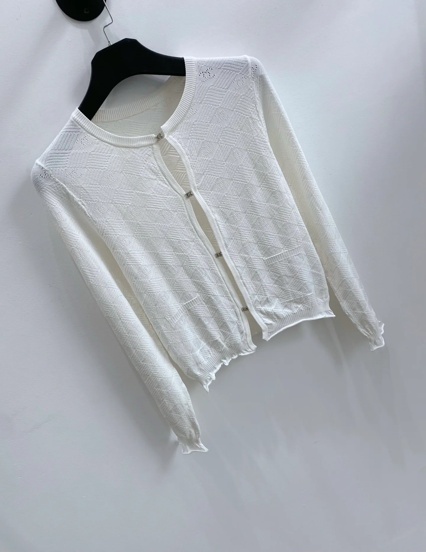 Джемперы И Свитеры Женские Chanel 17932558