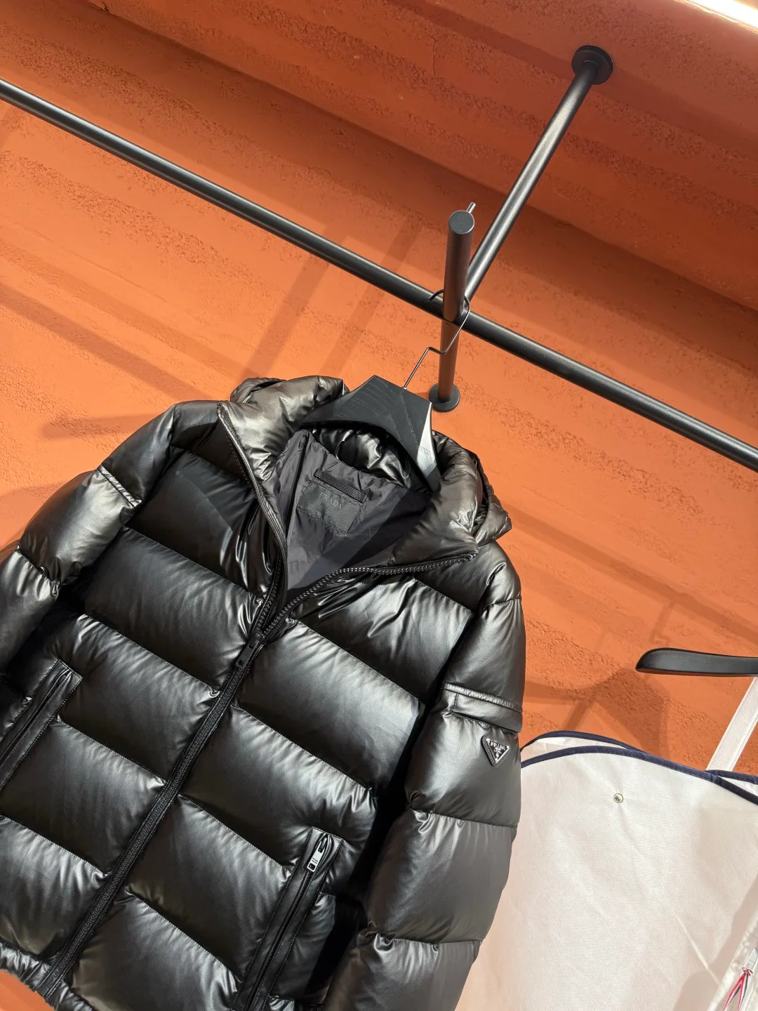 Куртки И Пуховики Женские Prada 18285188