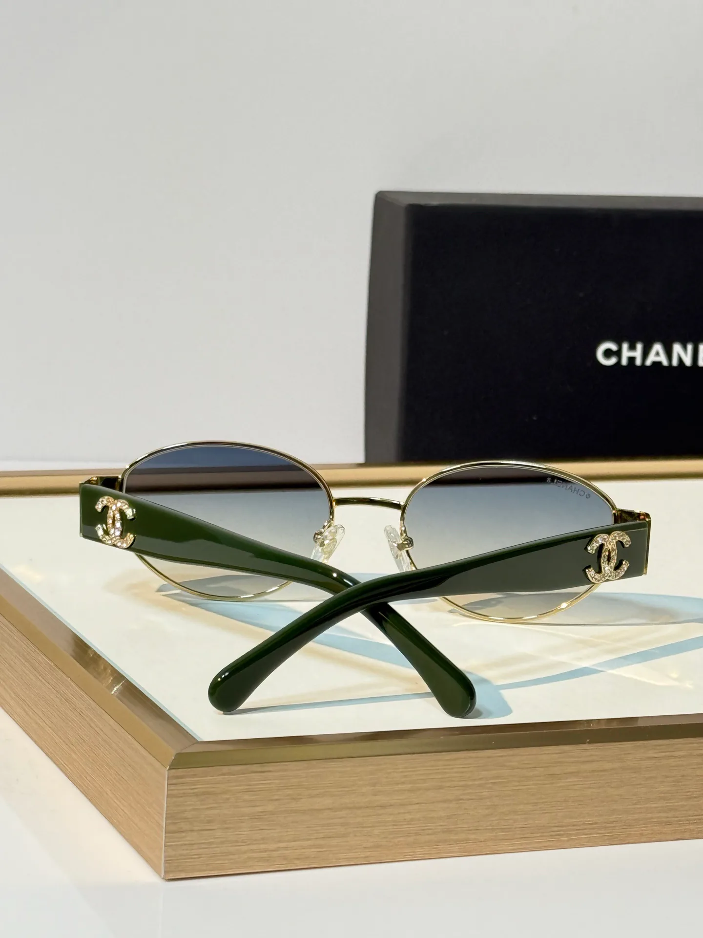 Очки Chanel 18117585